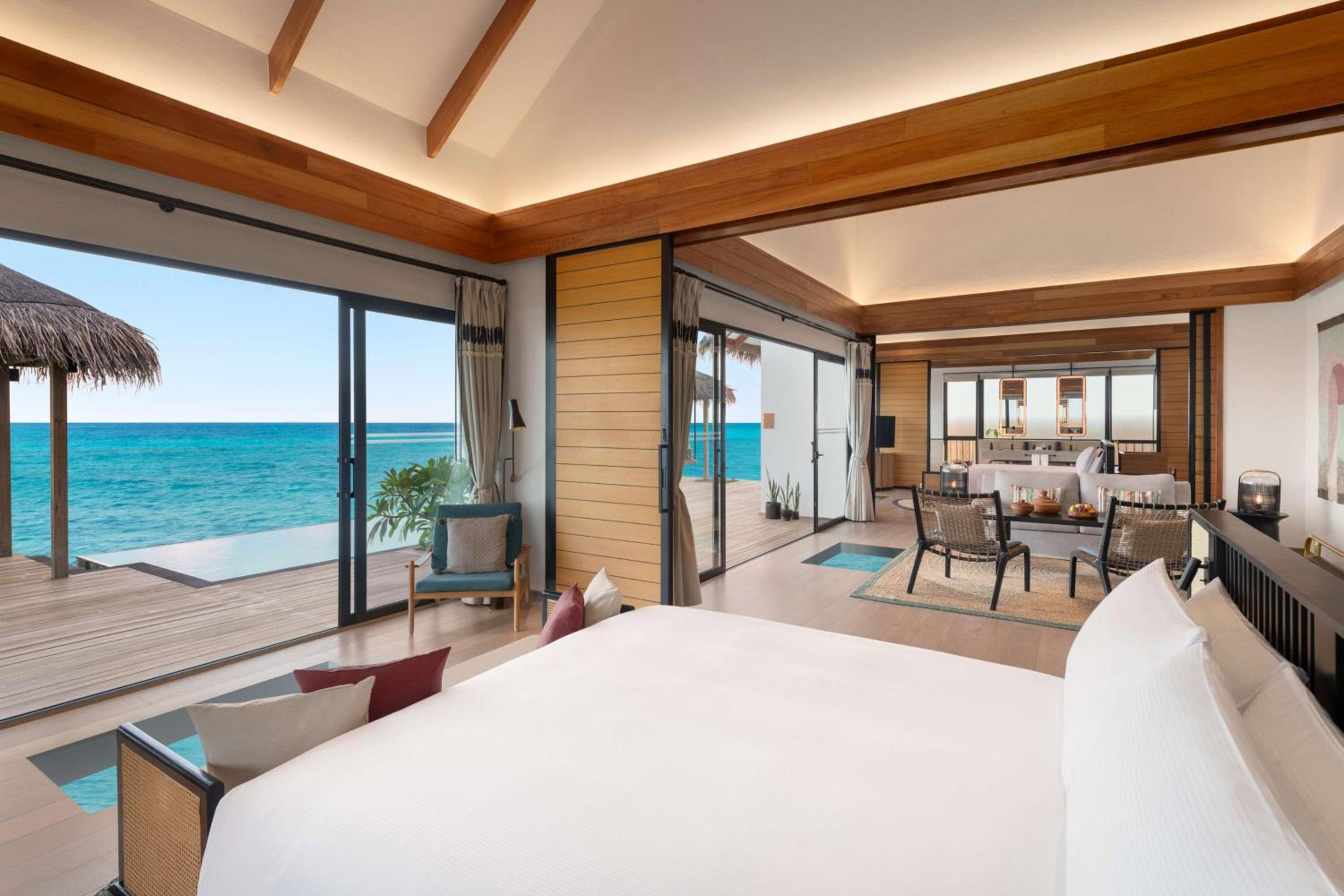 Hilton Maldives Amingiri Resort & Spa 41