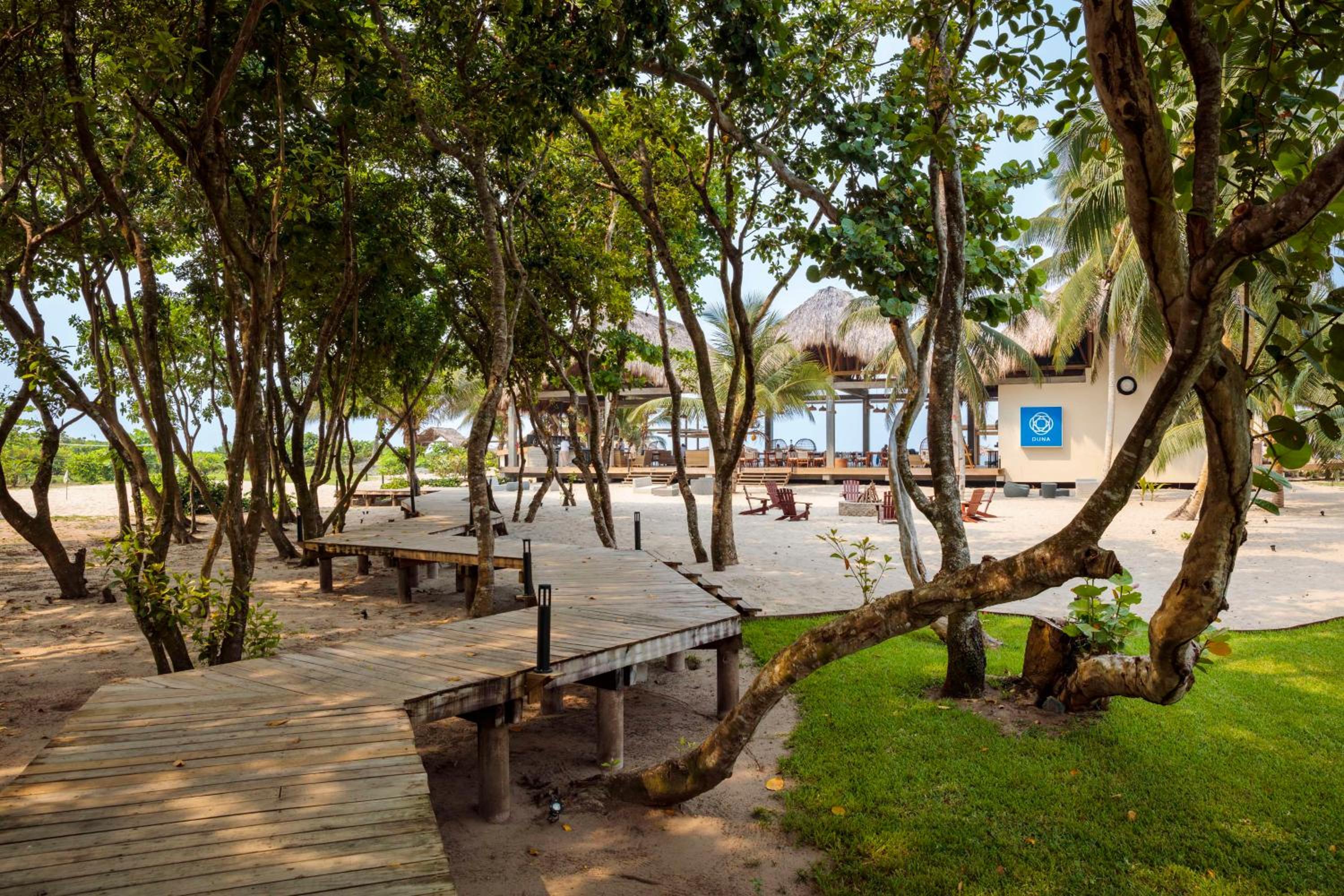 Indura Beach & Golf Resort Curio Collection By Hilton