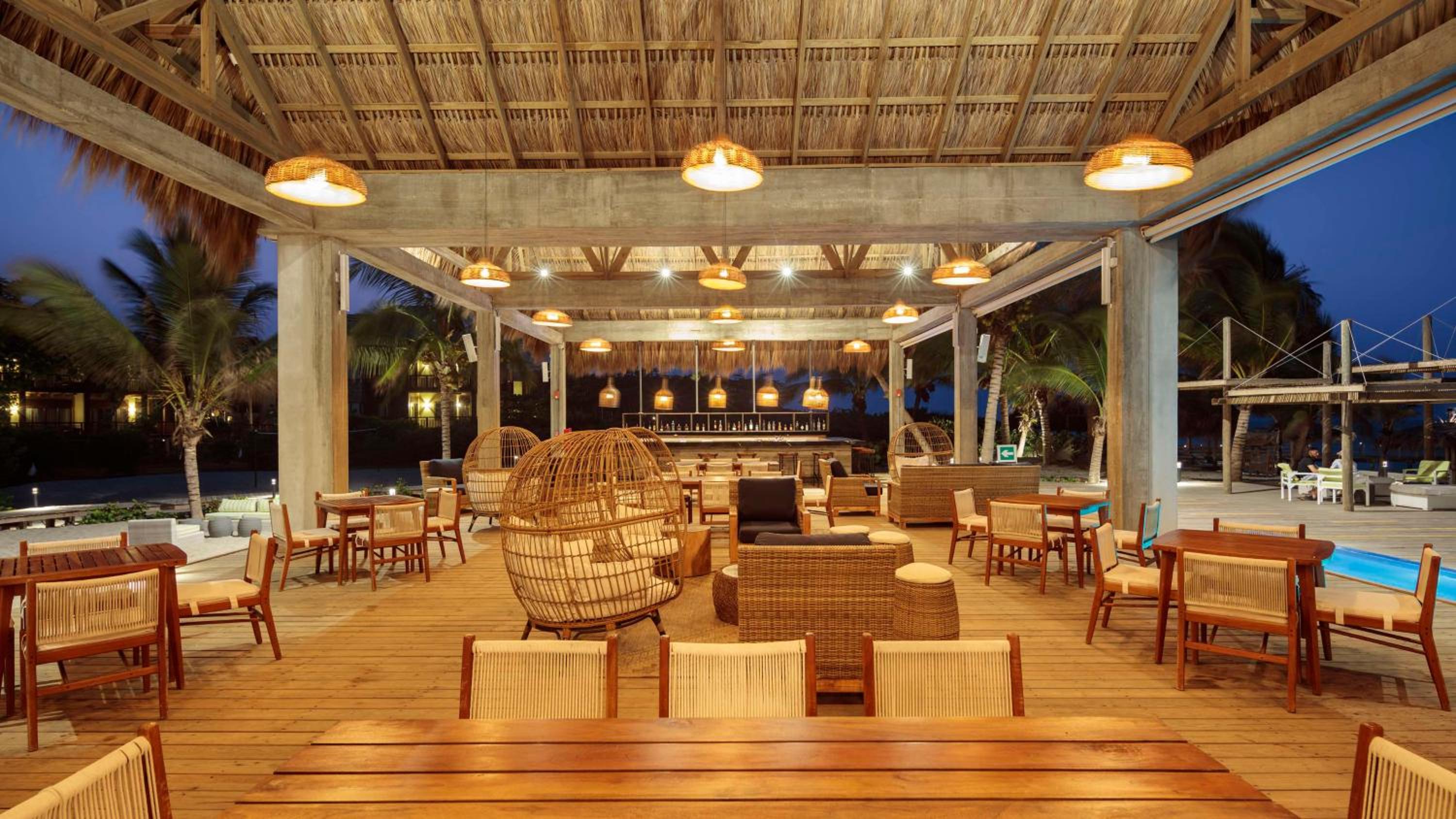 Indura Beach & Golf Resort Curio Collection By Hilton