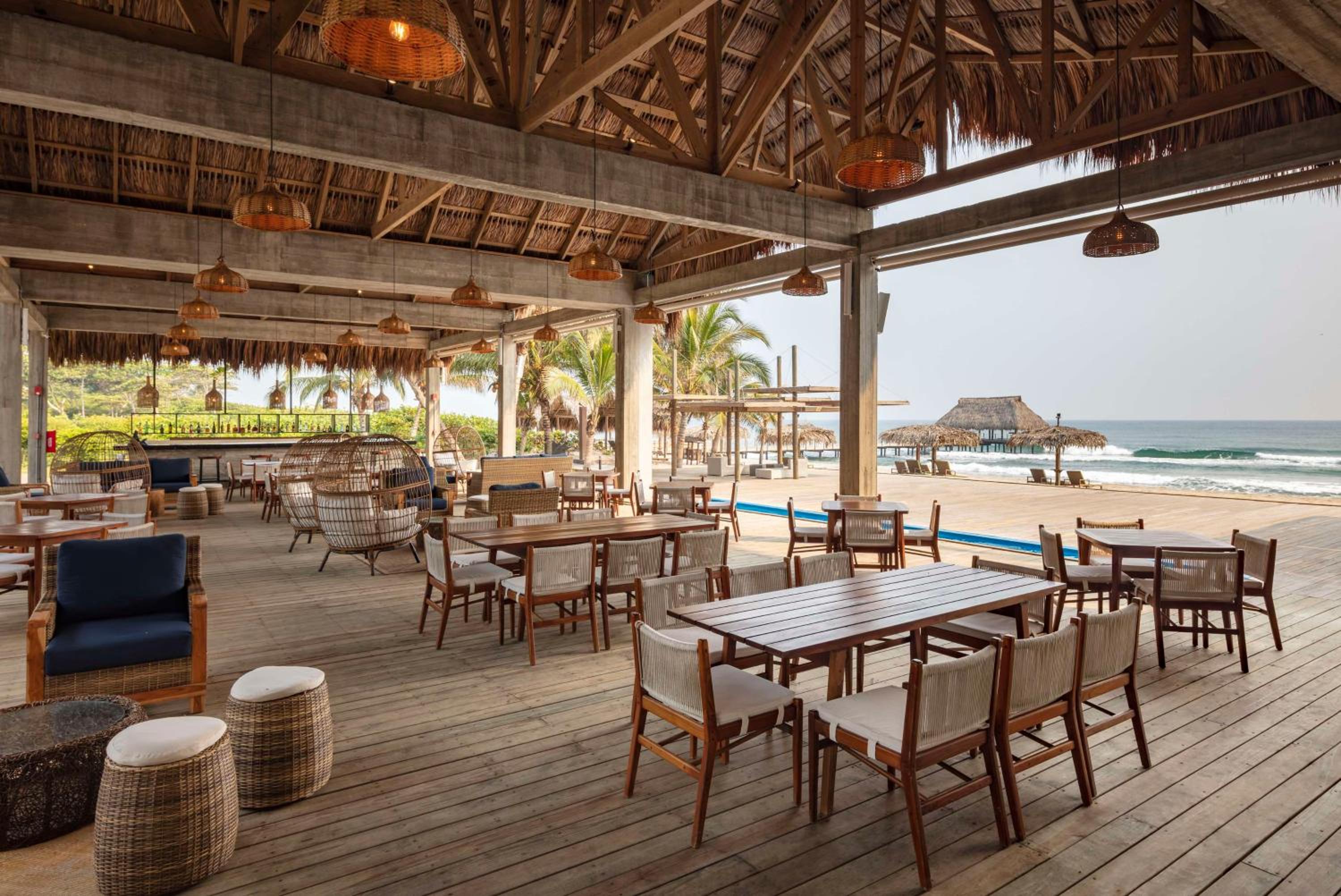Indura Beach & Golf Resort Curio Collection By Hilton