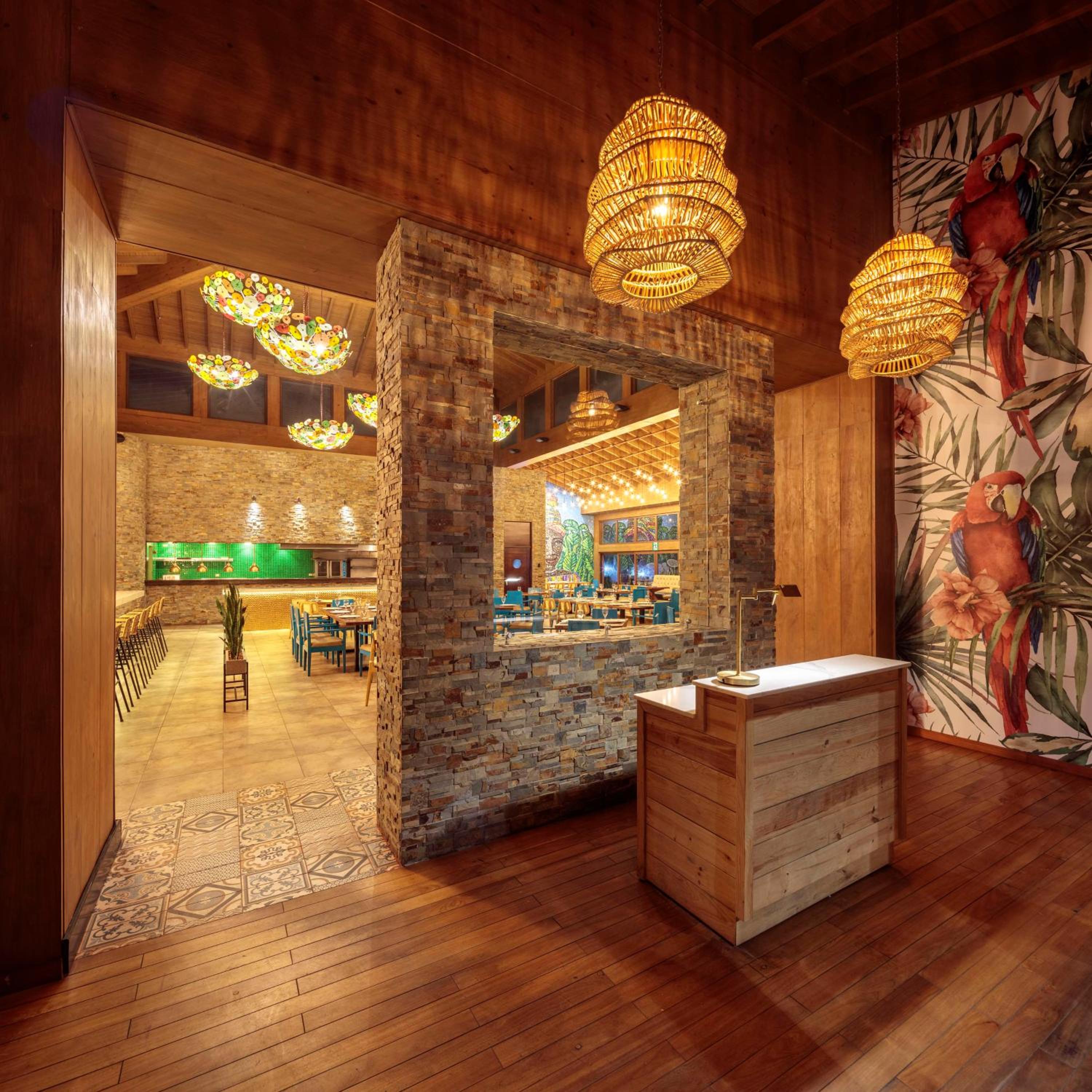 Indura Beach & Golf Resort Curio Collection By Hilton