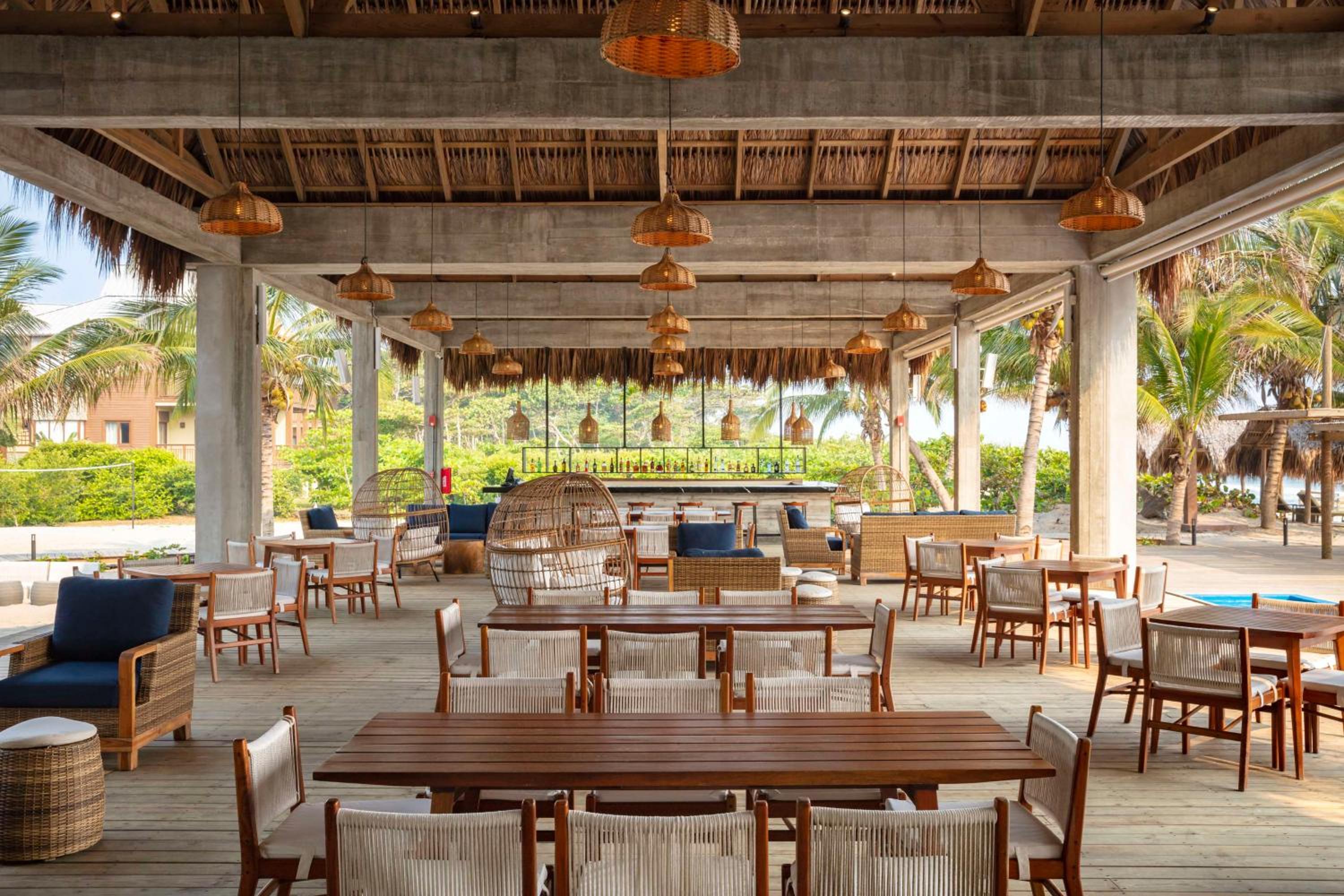 Indura Beach & Golf Resort Curio Collection By Hilton