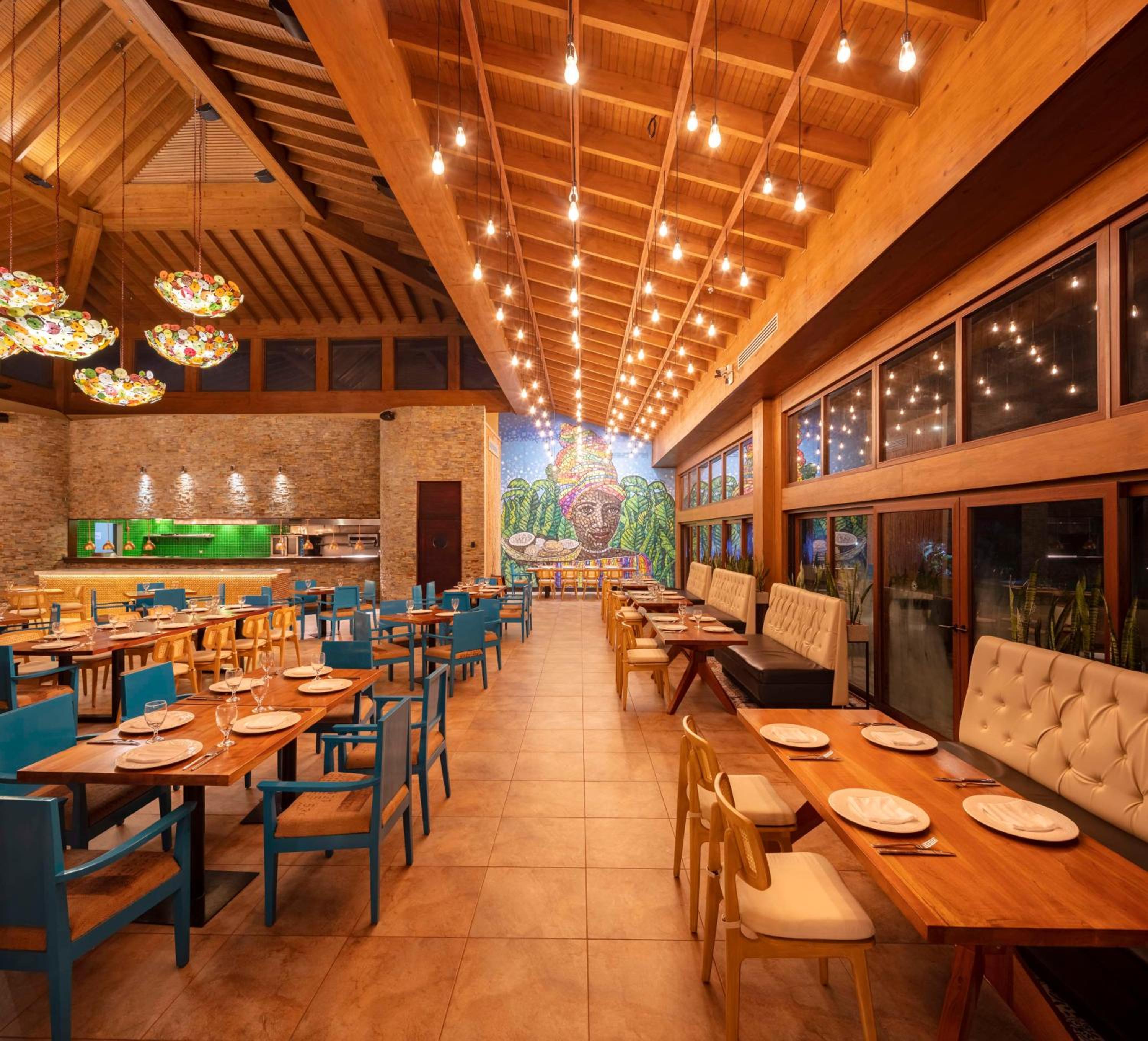 Indura Beach & Golf Resort Curio Collection By Hilton