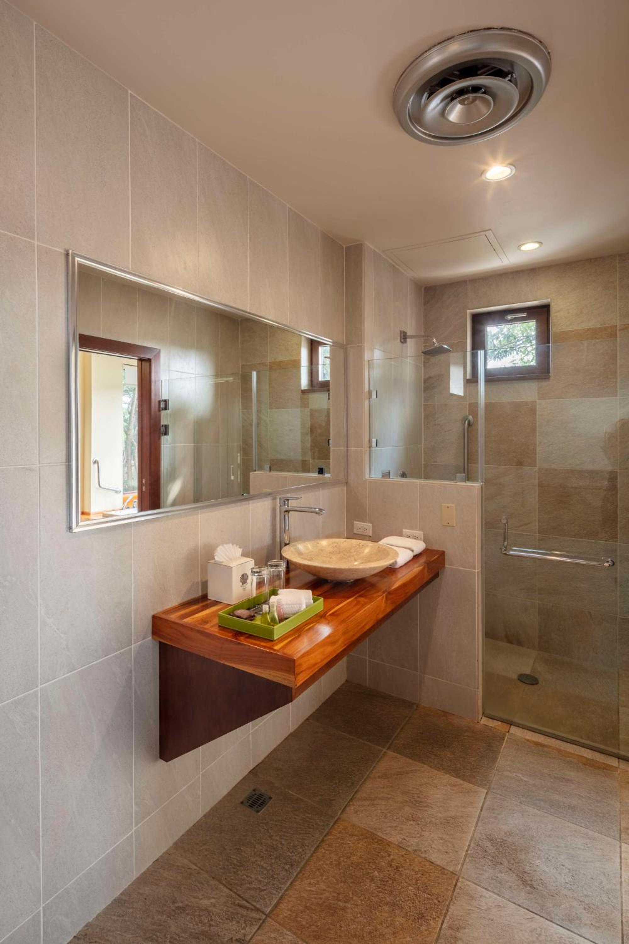 Indura Beach & Golf Resort Curio Collection By Hilton