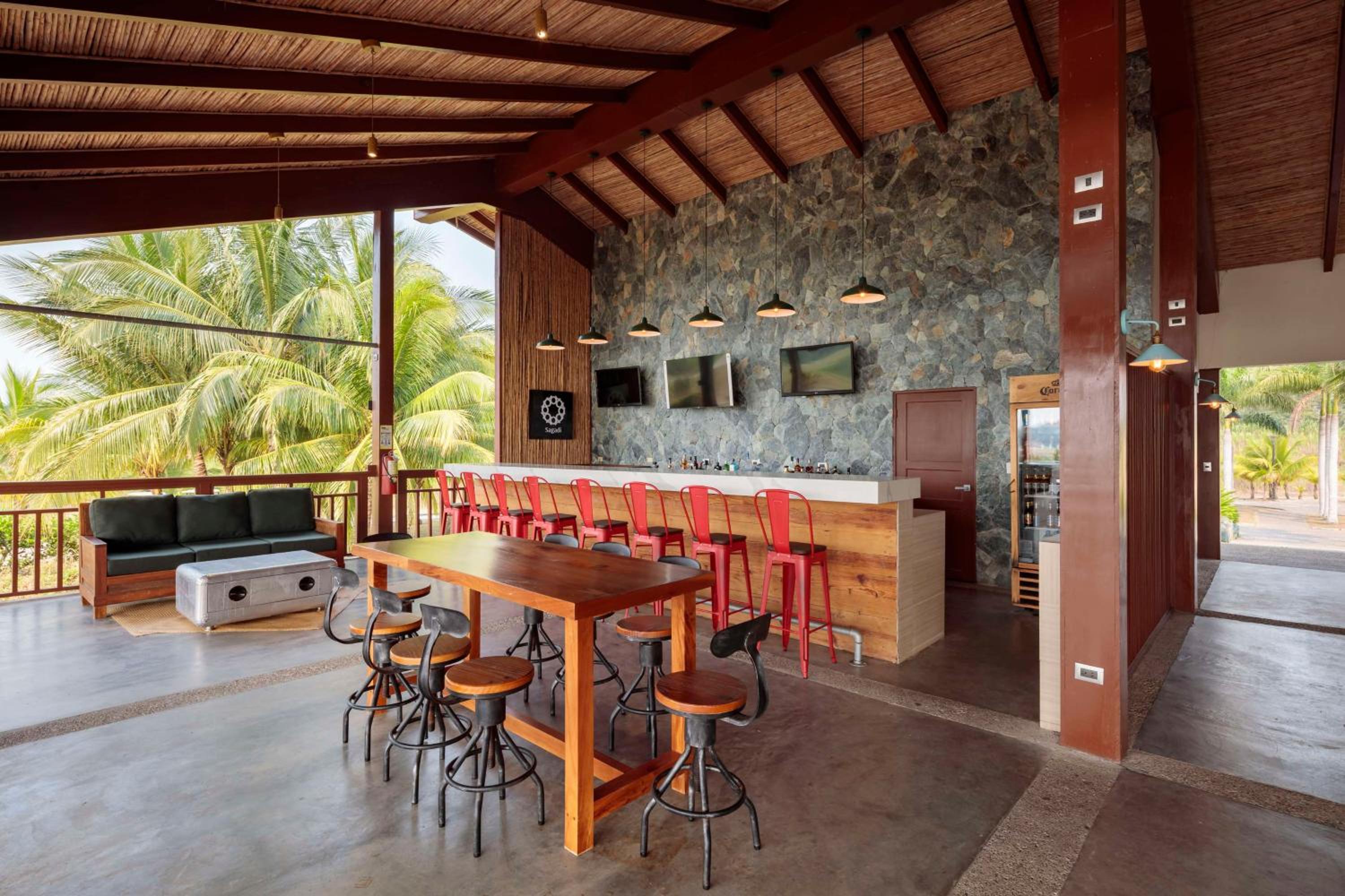 Indura Beach & Golf Resort Curio Collection By Hilton