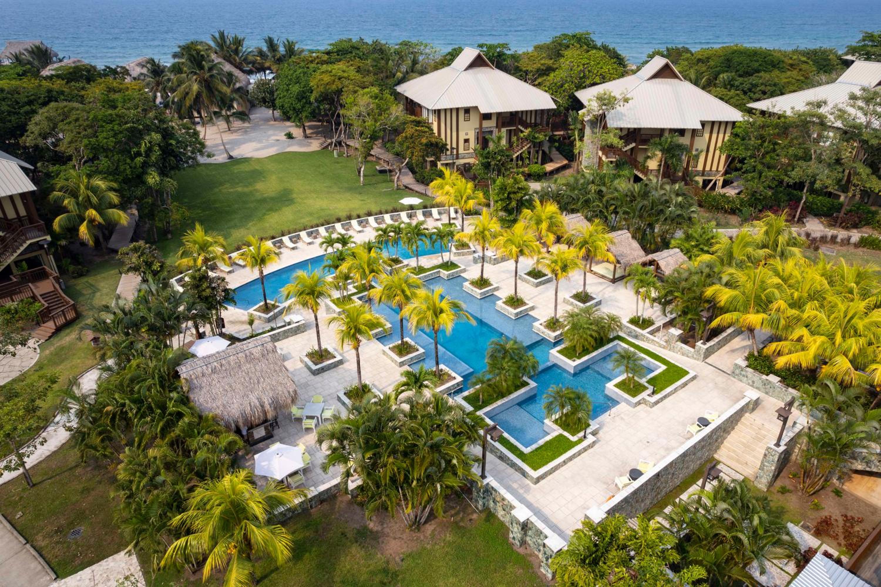 Indura Beach & Golf Resort Curio Collection By Hilton