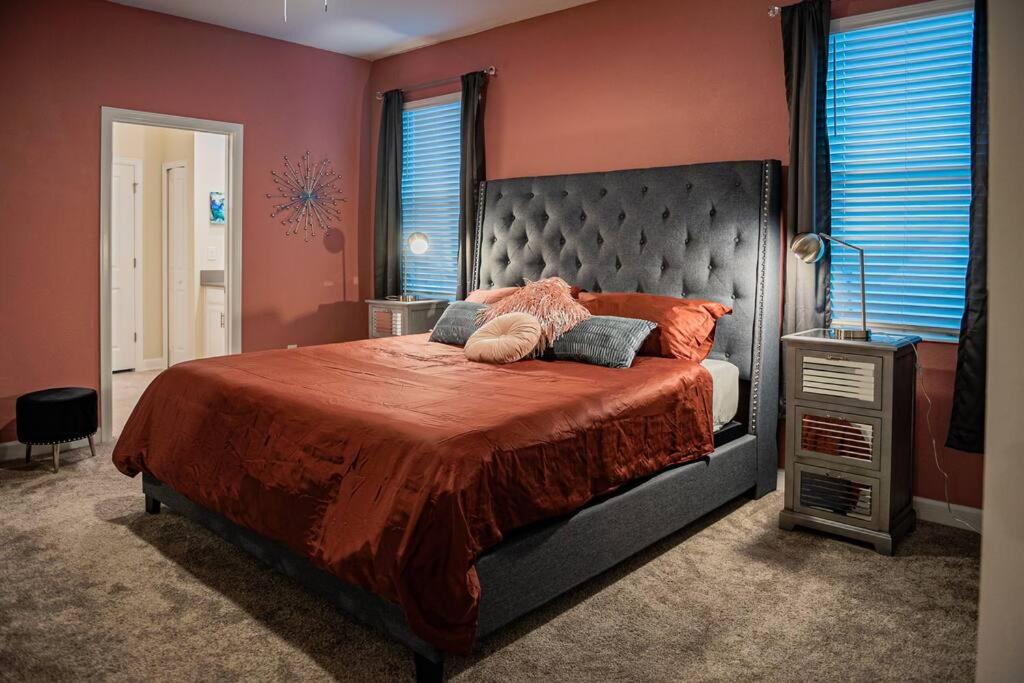 Luxury and Fun near DISNEY PARKS 9BR