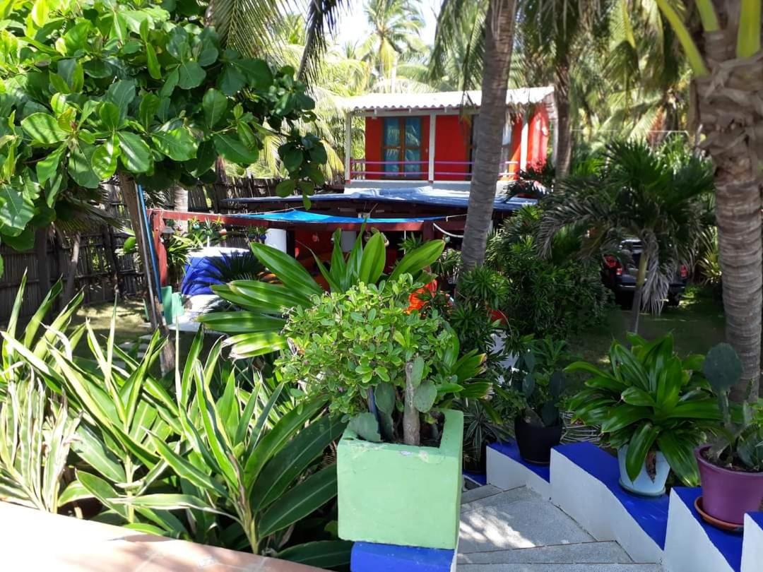 MARDEORO BEACH HOUSE