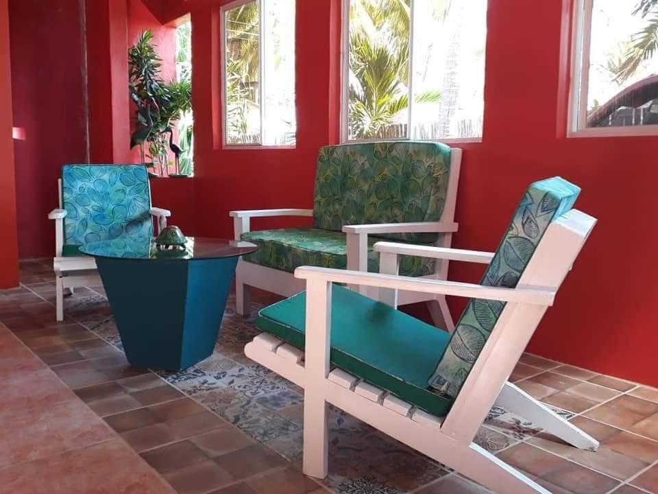 MARDEORO BEACH HOUSE