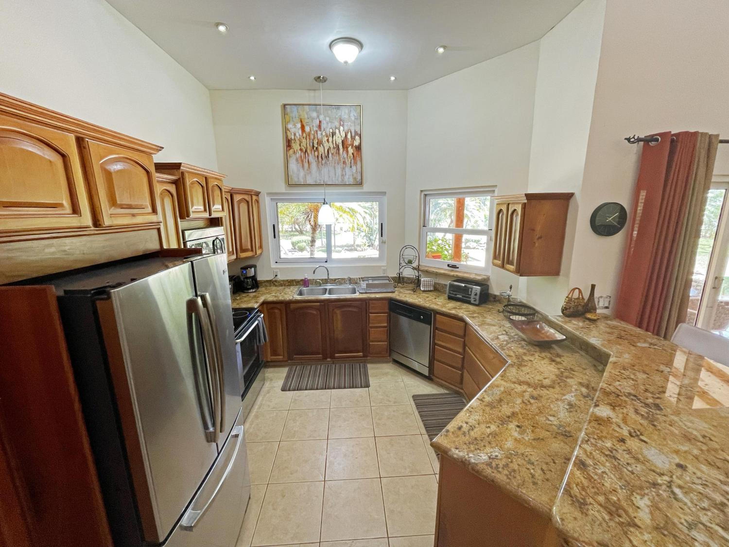 Casa Tropical, Spacious 3 Bedroom Home