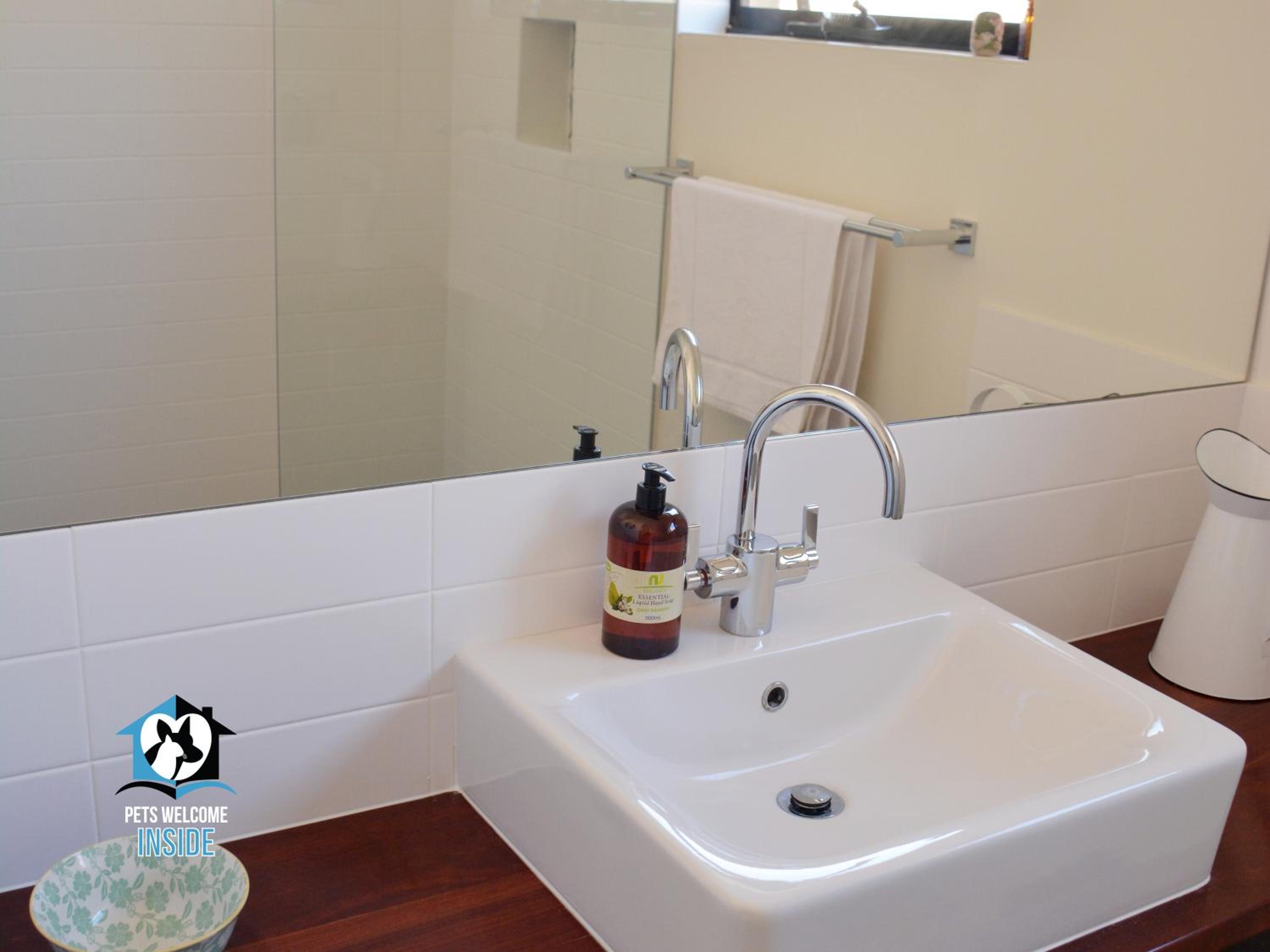 A Beautiful Property, Walking Distance to the Beach in Esperance WA!