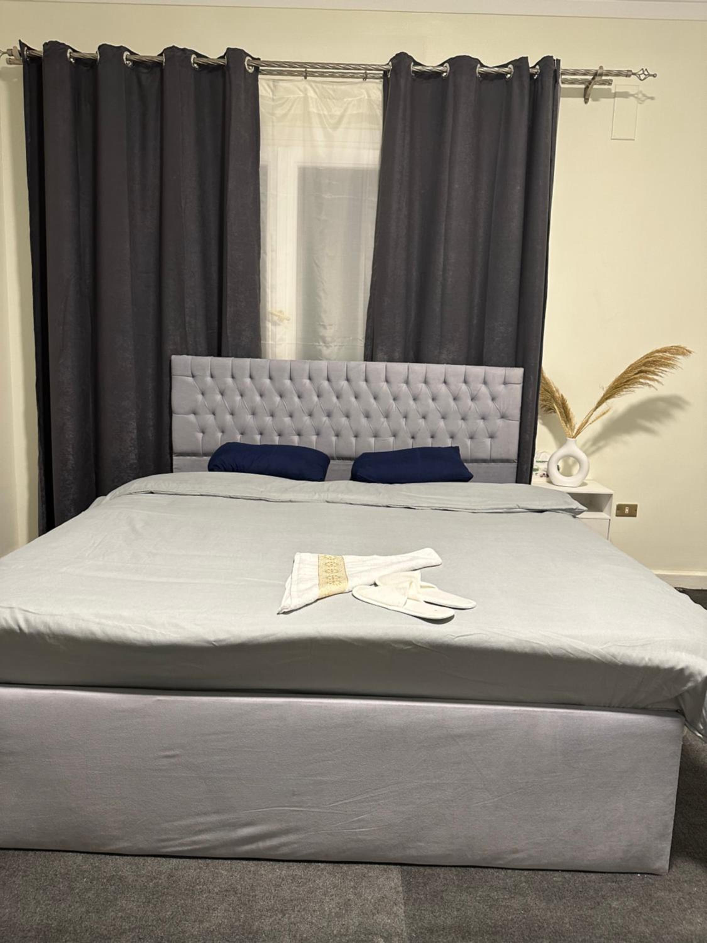 Elegant room in the city center