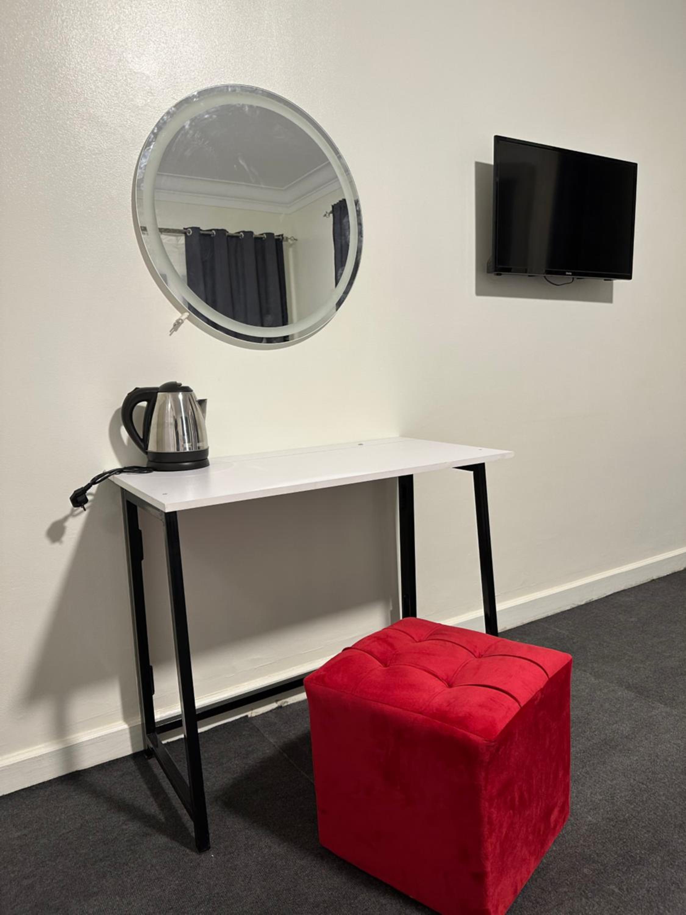 Elegant room in the city center