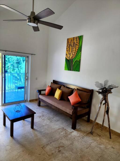 Bella Villa Roomy apartment at 5 min walk to the beach view 5
