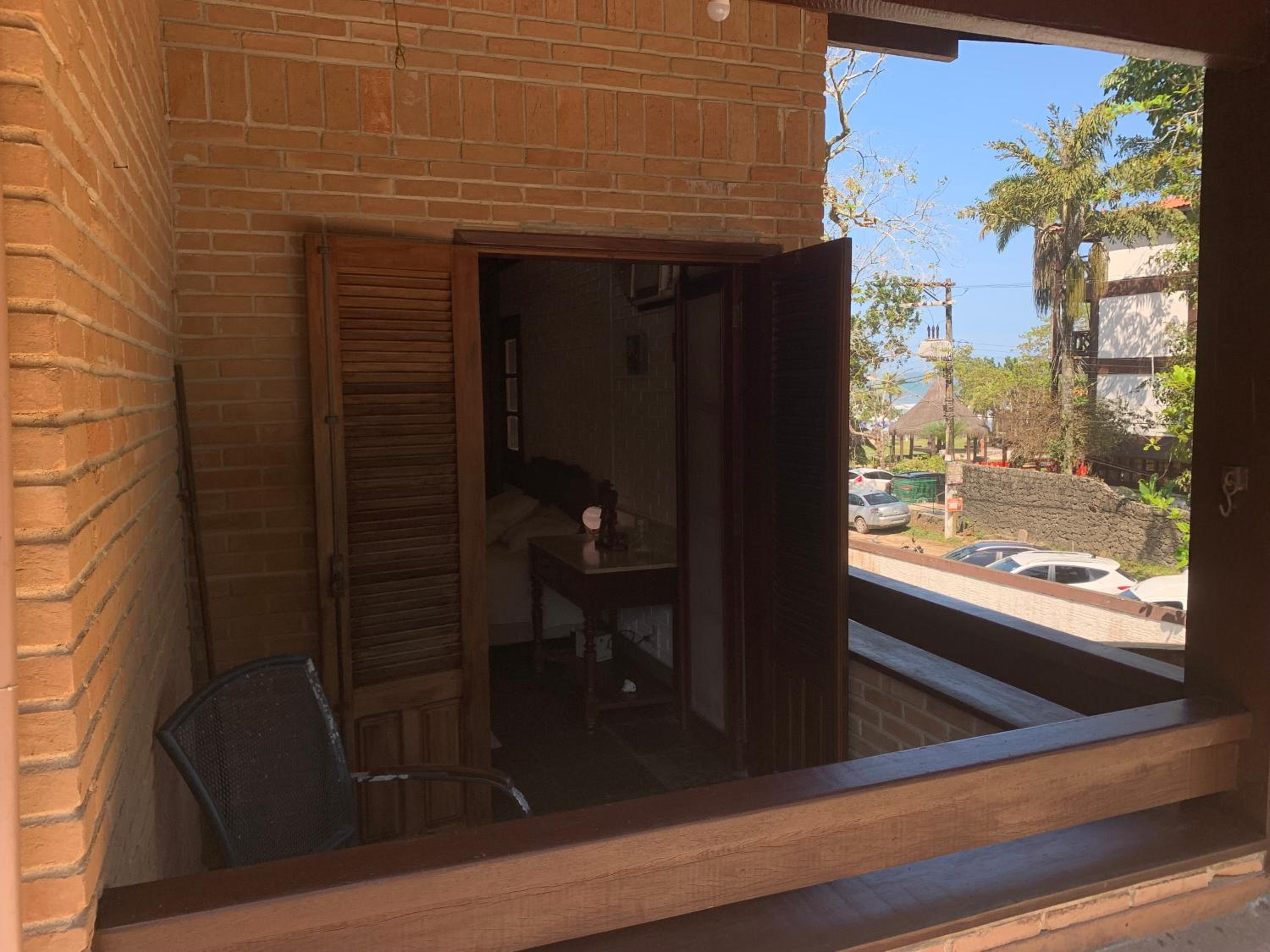 Canto das Toninhas Guest House