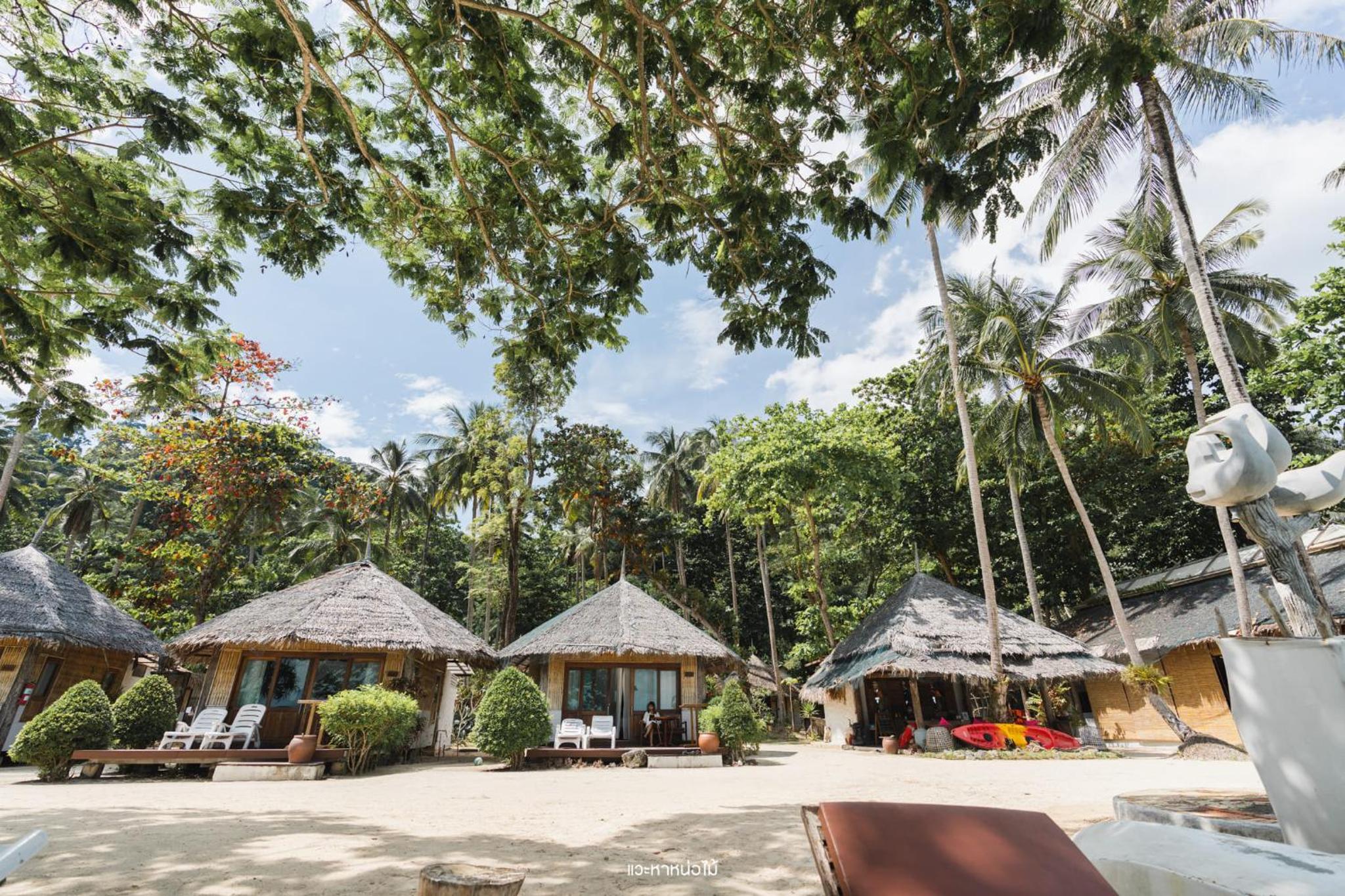 Thapwarin Resort - Green Hotel