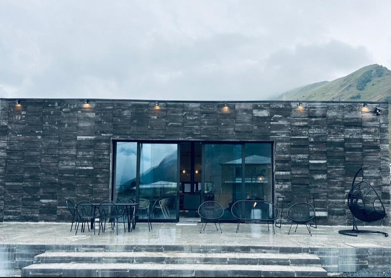 Alpine Escape Kazbegi