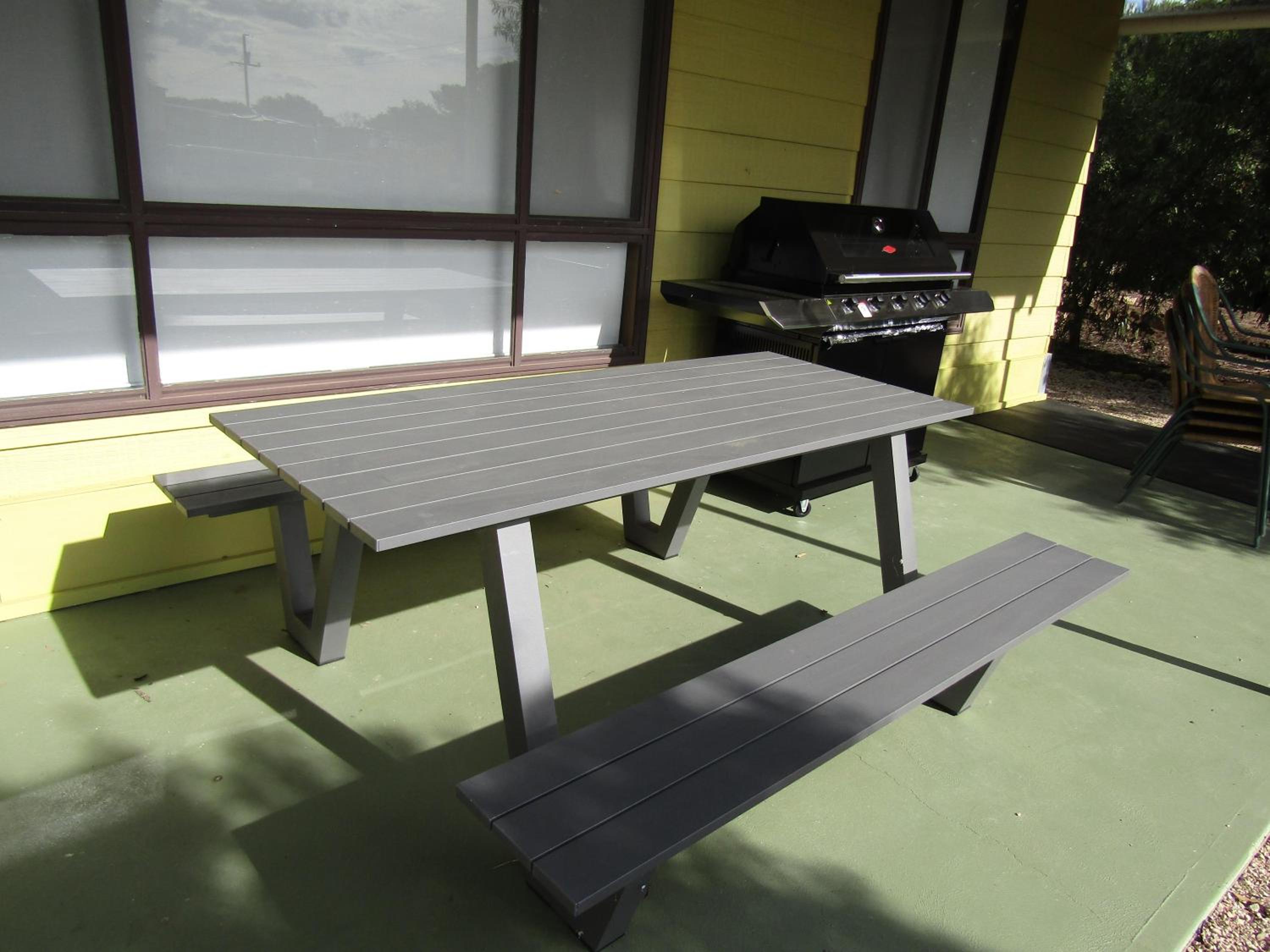 Quandong Beach Shack
