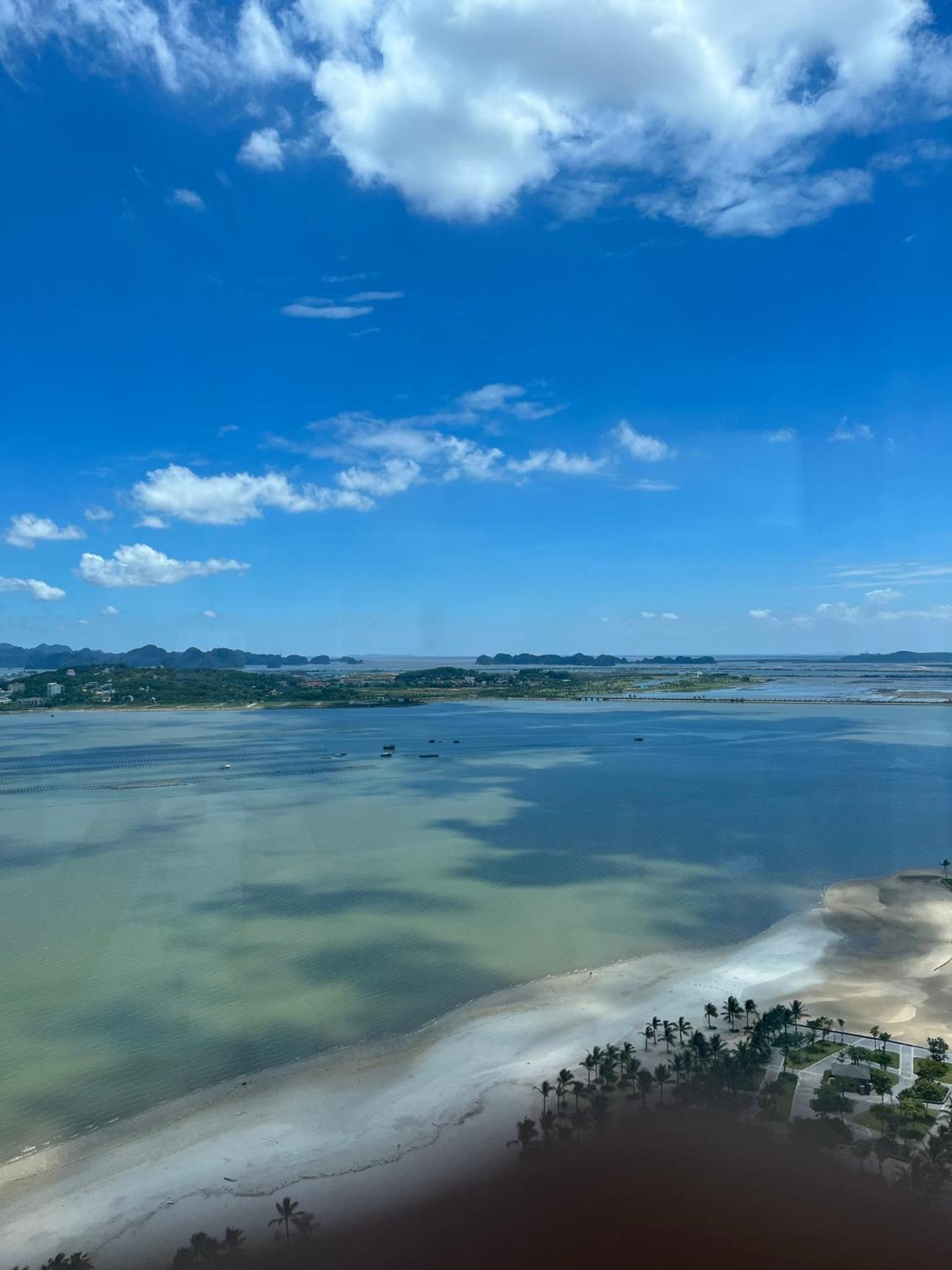 Căn hộ cao cấp À La Carte Hạ Long Bay view 5