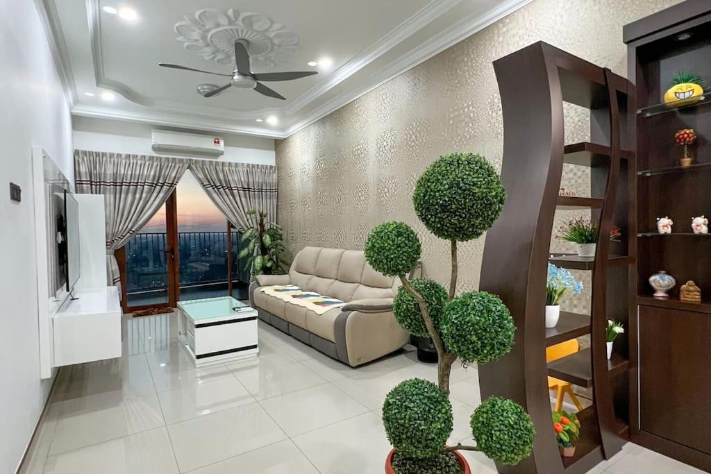 Taiping City View 3BR Condo near Lake Garden with Sunset View & Swimming Pool, Free Netflix WiFi photo 6