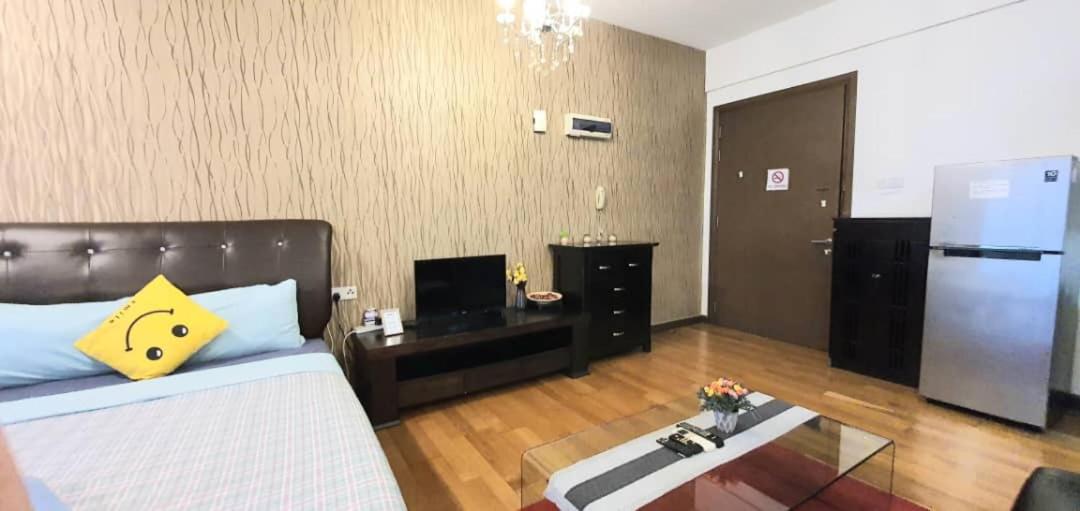 Regalia Luxury Suites KLCC - by Cozy Stay