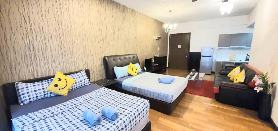 Regalia Luxury Suites KLCC - by Cozy Stay