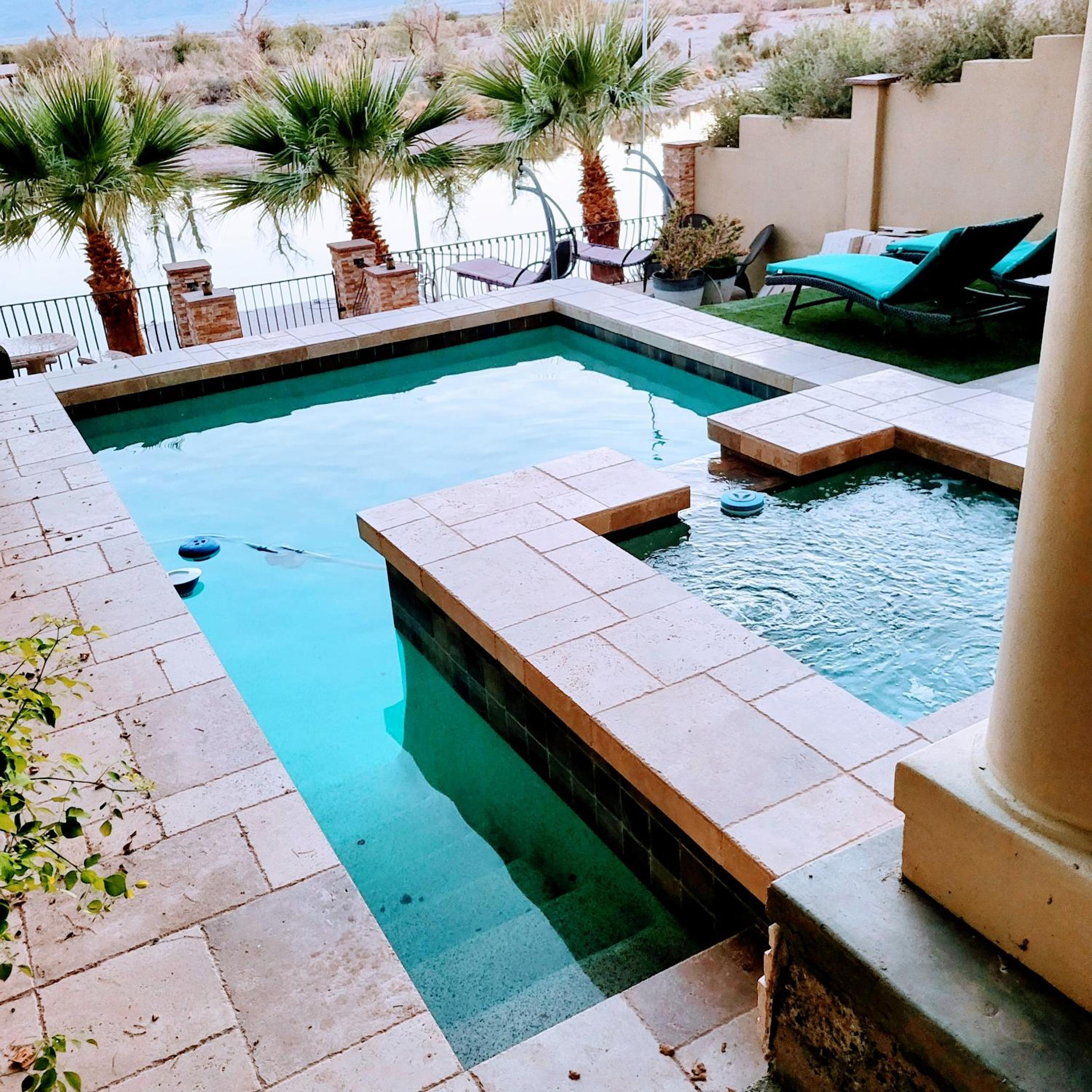Family-friendly Riverfront mansion pool and spa in a calm cove of the Colorado River view 4