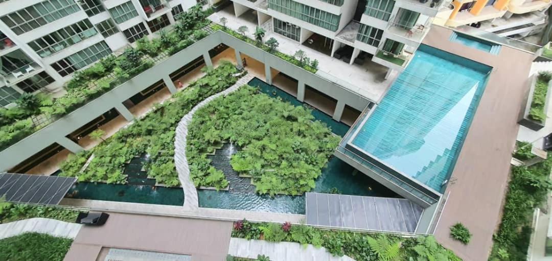 Regalia Luxury Suites KLCC - by Cozy Stay