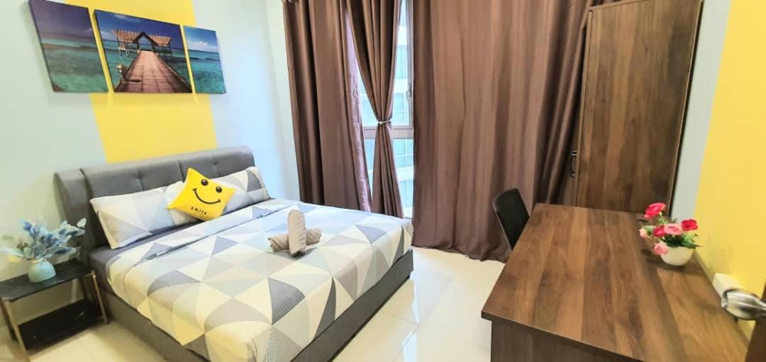 Regalia Luxury Suites KLCC - by Cozy Stay