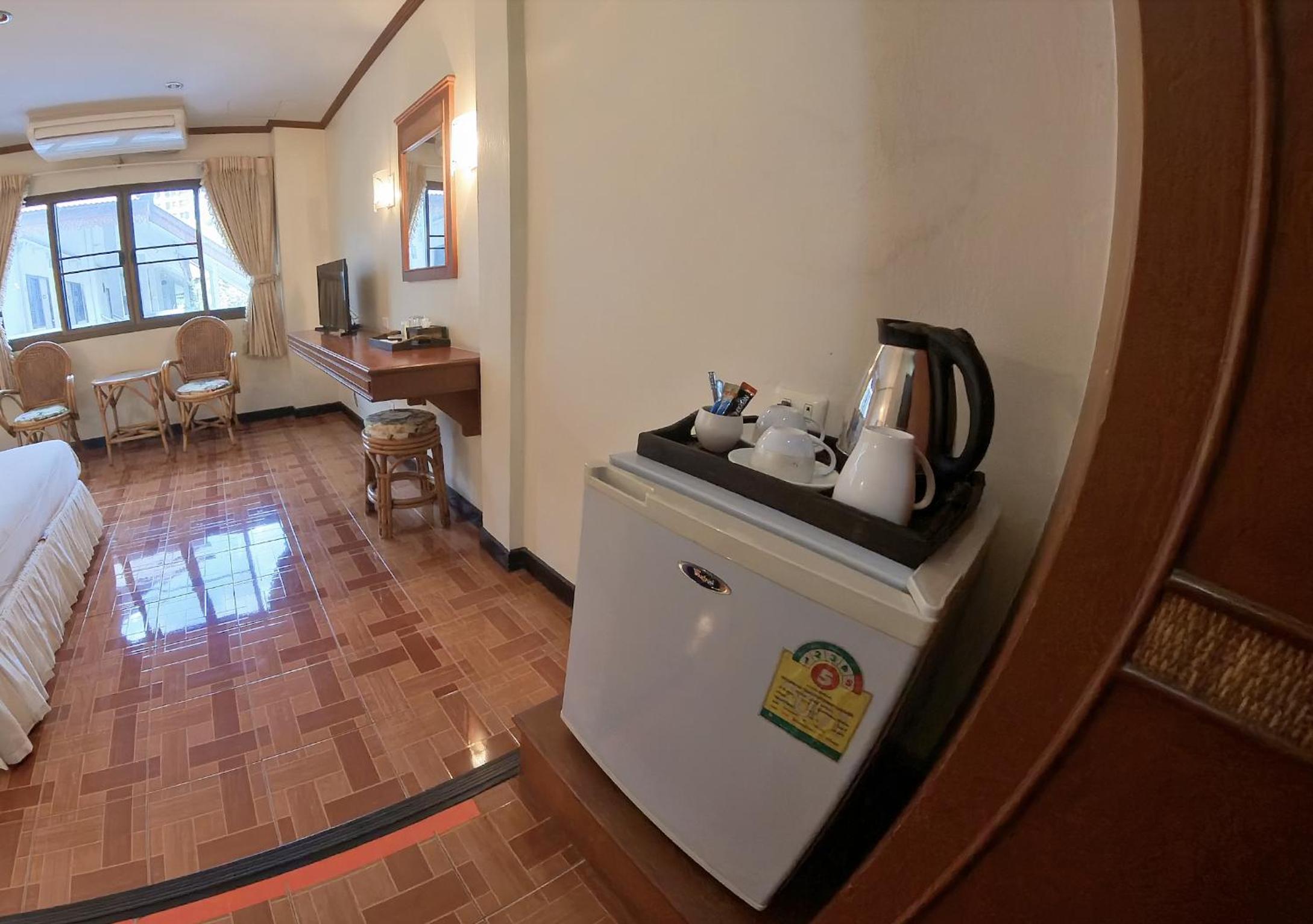 Roongruang Hotel