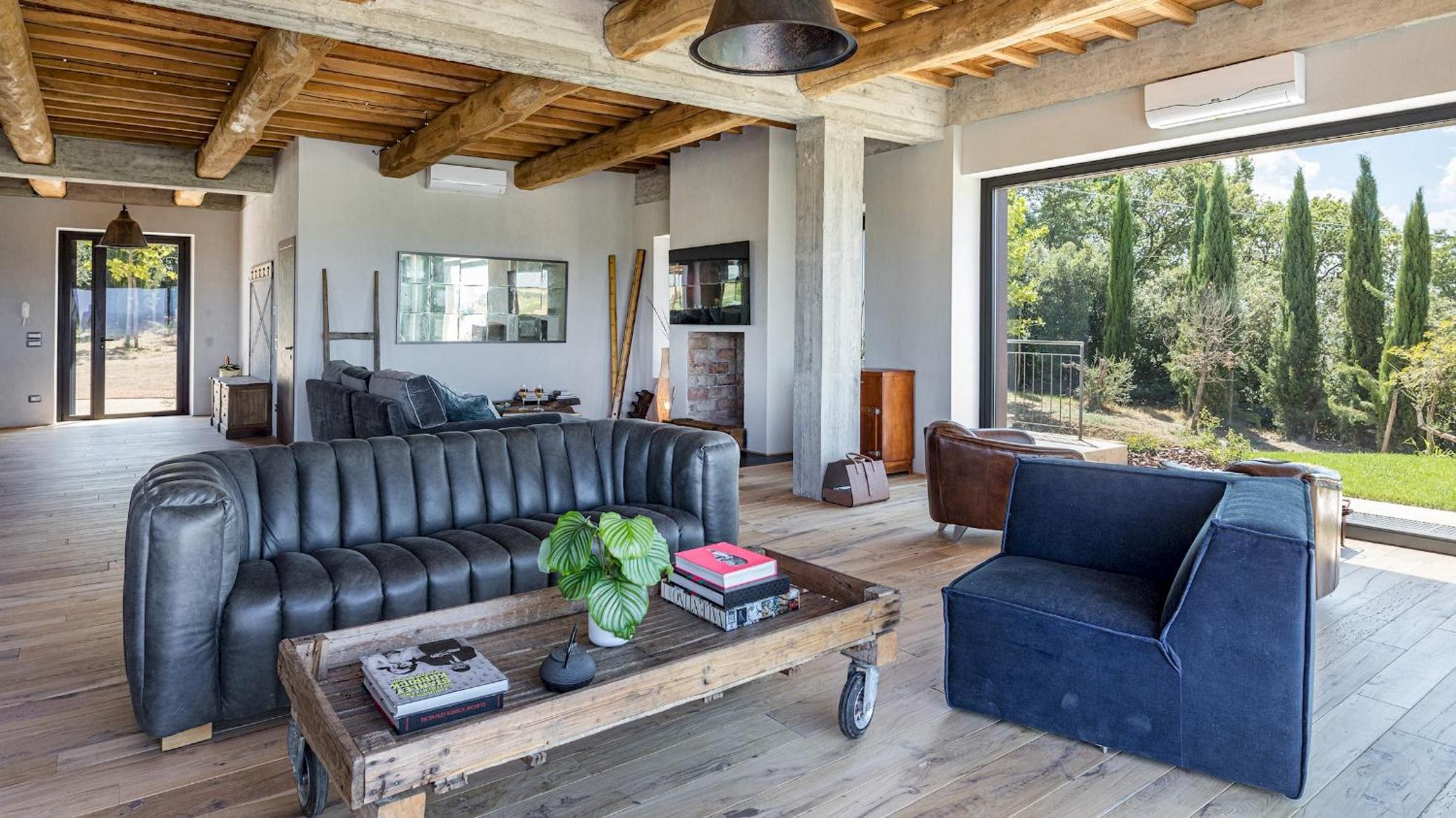 CASALE THE PLACE 6&2, Emma Villas