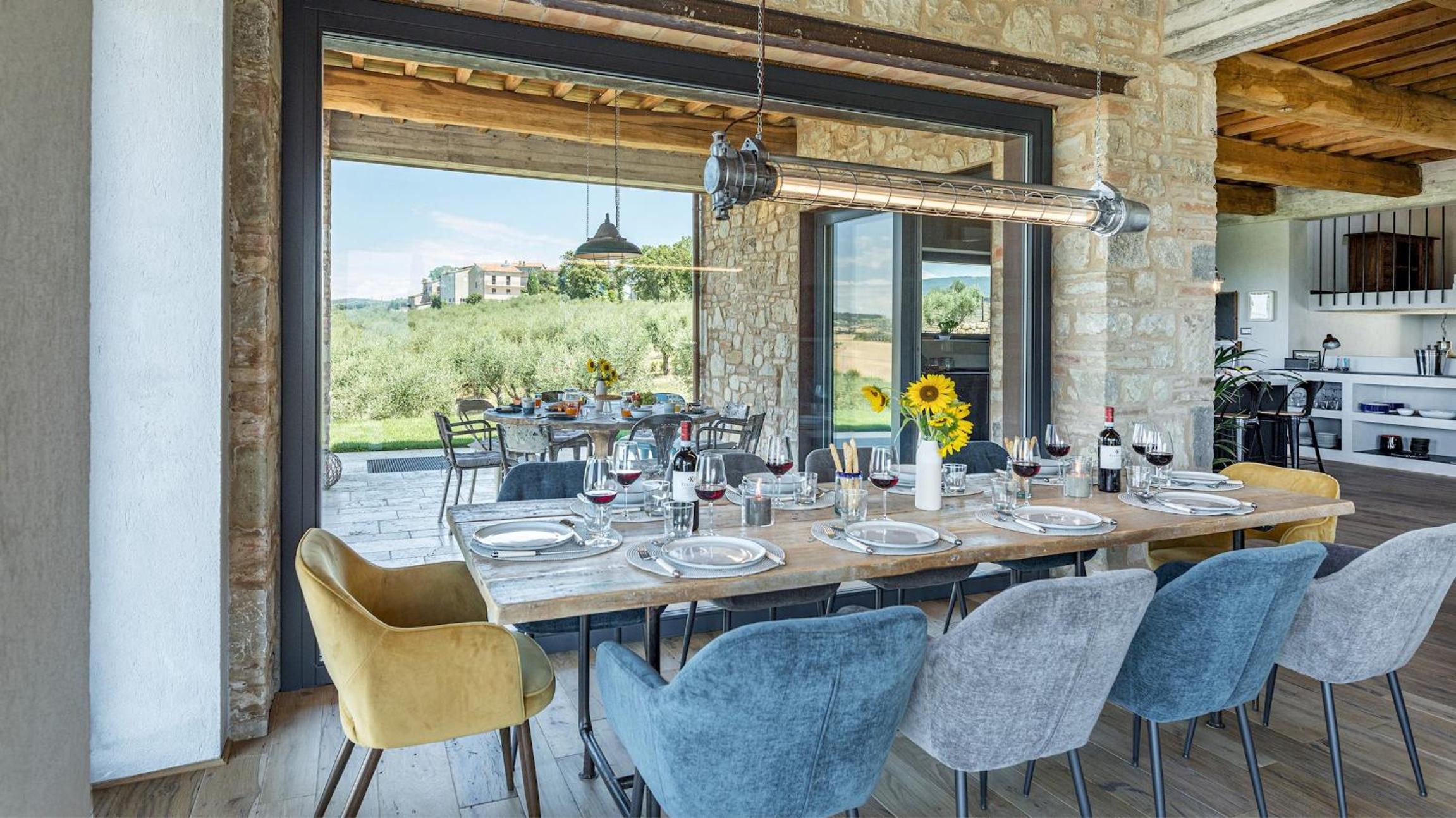 CASALE THE PLACE 6&2, Emma Villas