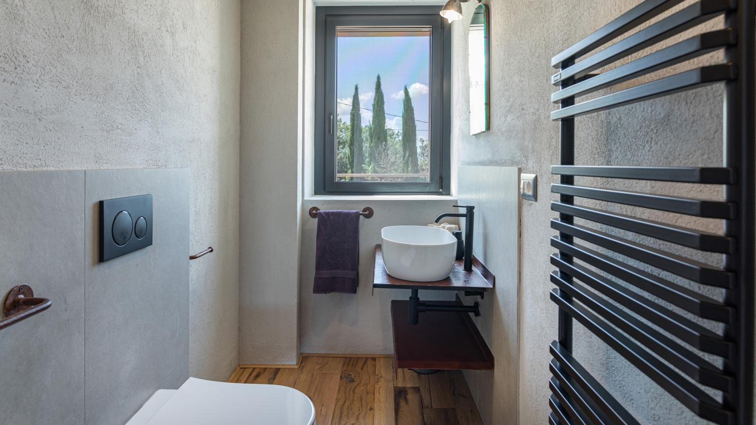 CASALE THE PLACE 6&2, Emma Villas