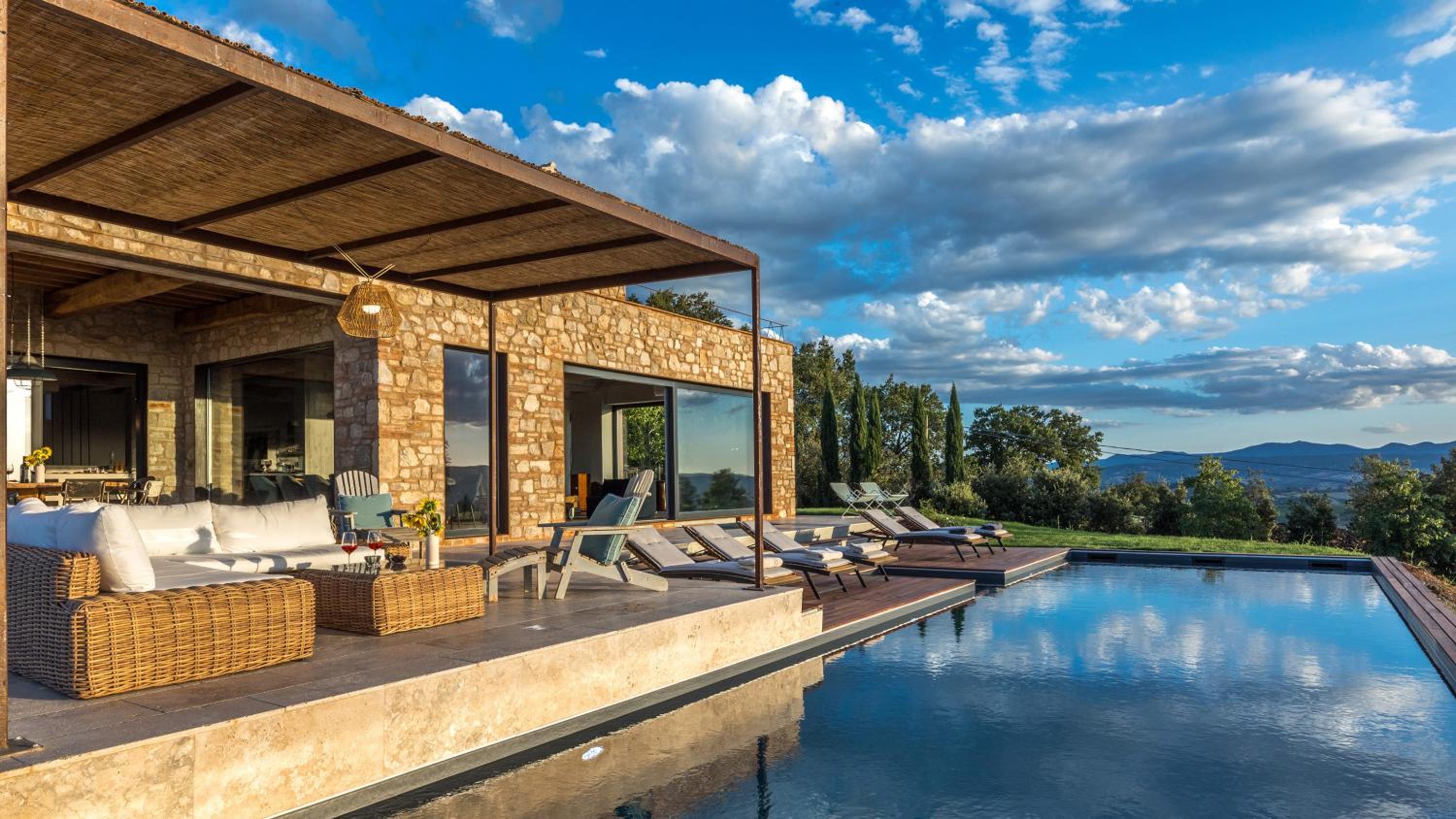 CASALE THE PLACE 6&2, Emma Villas