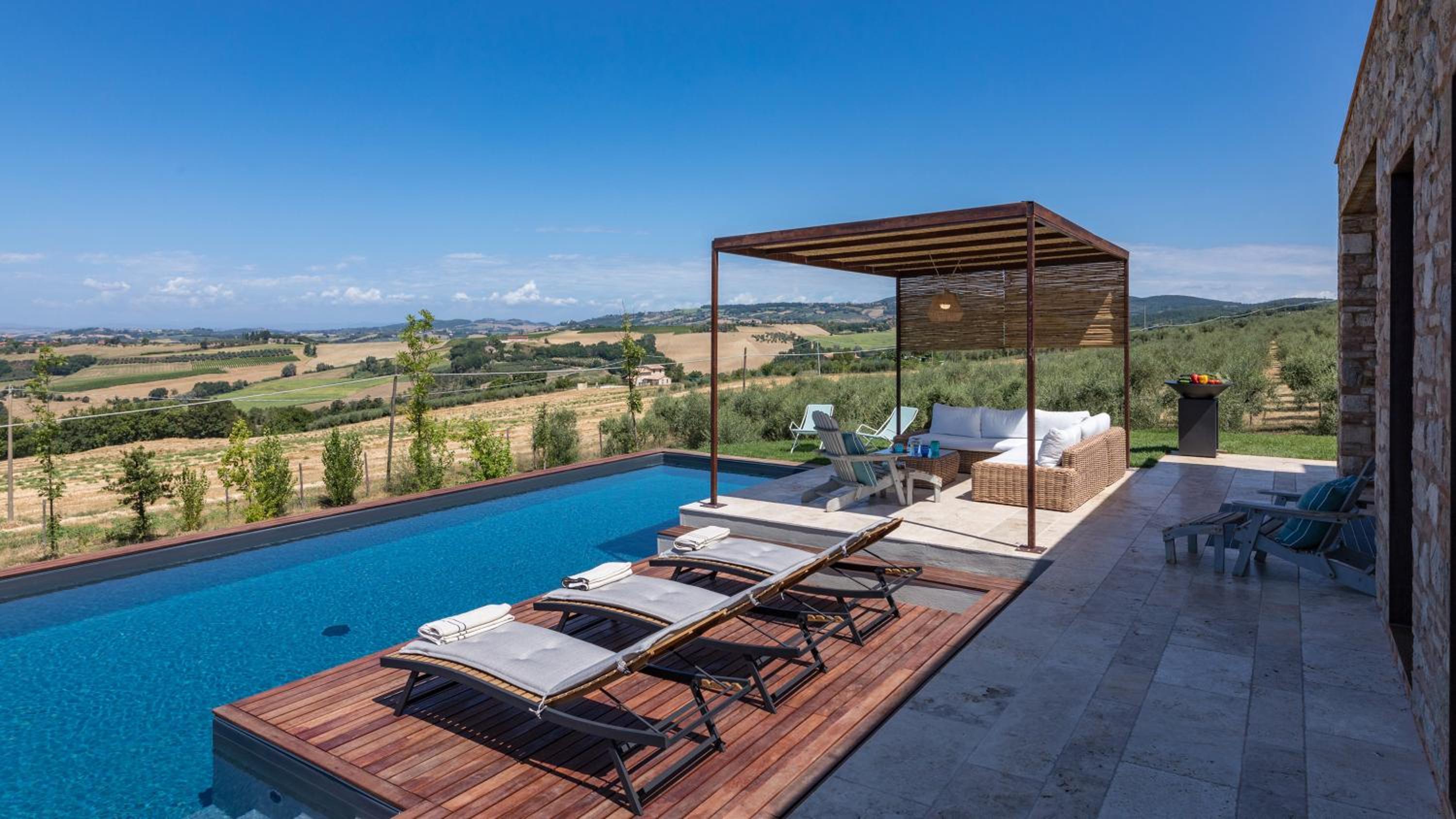 CASALE THE PLACE 6&2, Emma Villas