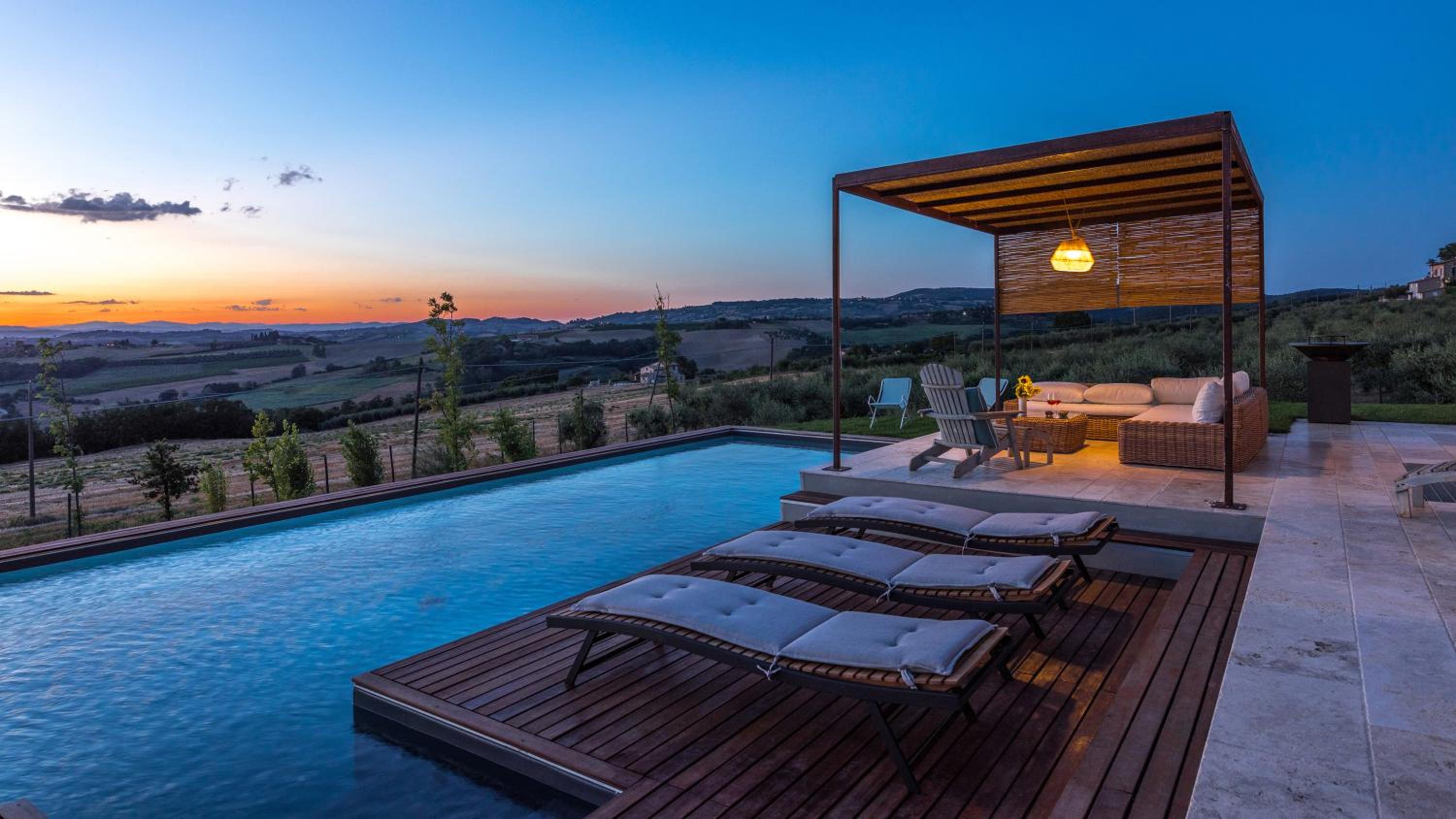 CASALE THE PLACE 6&2, Emma Villas