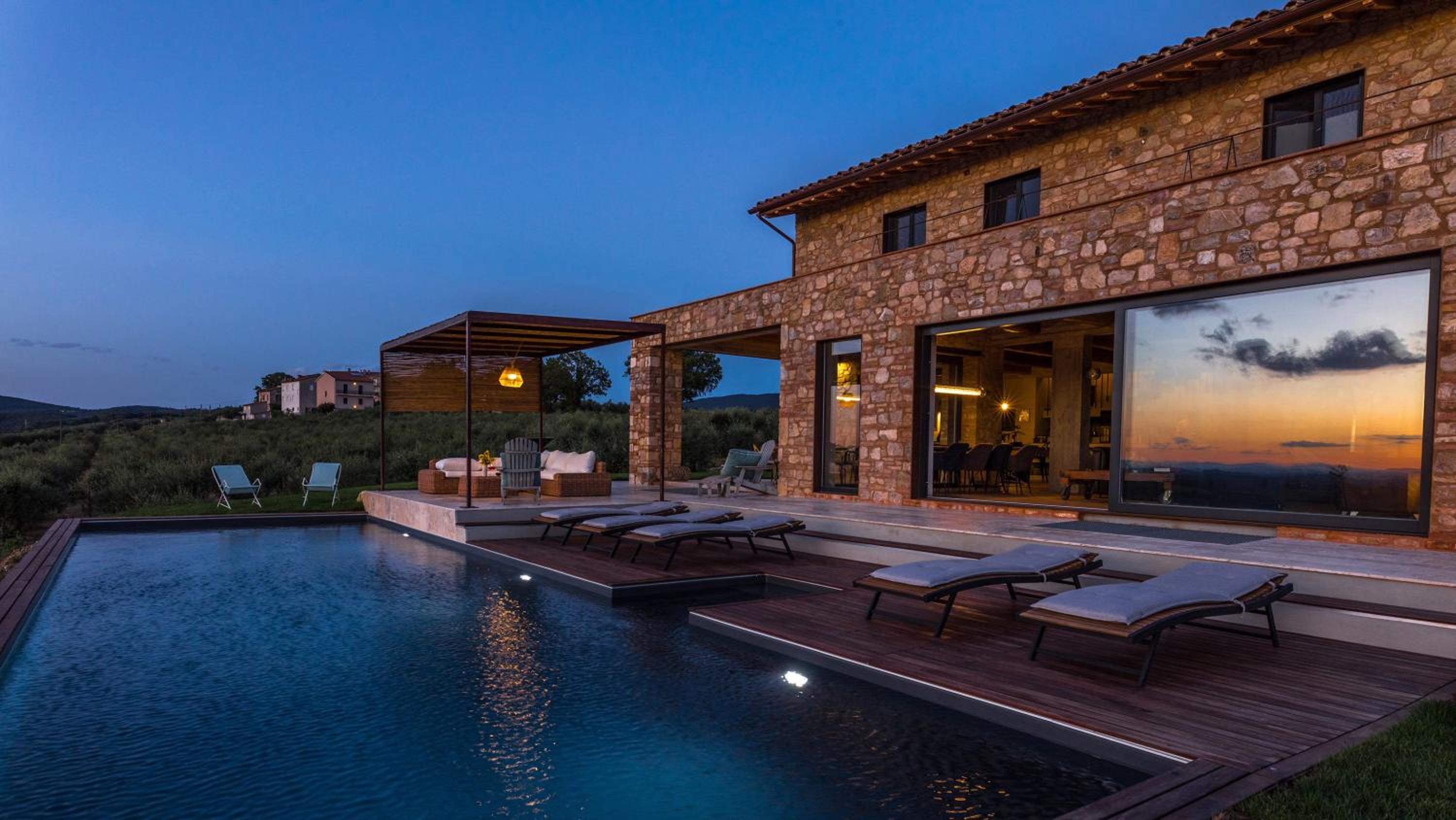 CASALE THE PLACE 6&2, Emma Villas