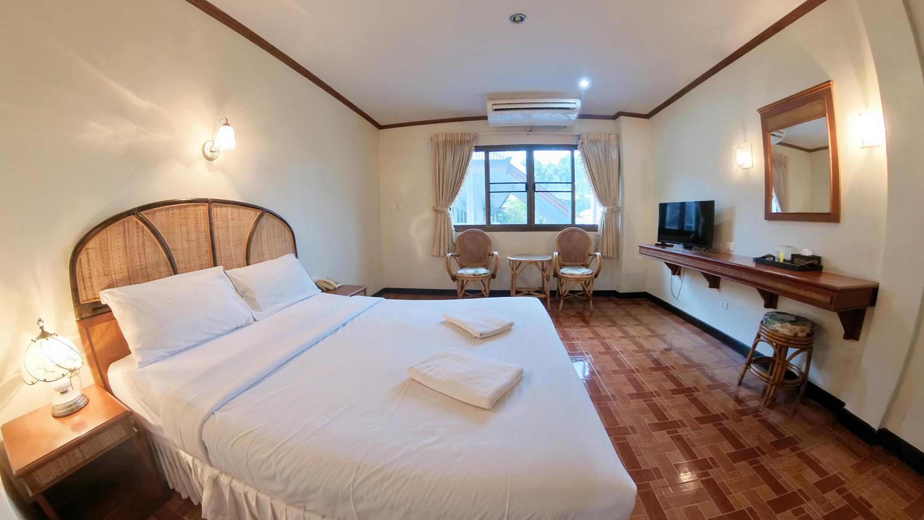 Roongruang Hotel