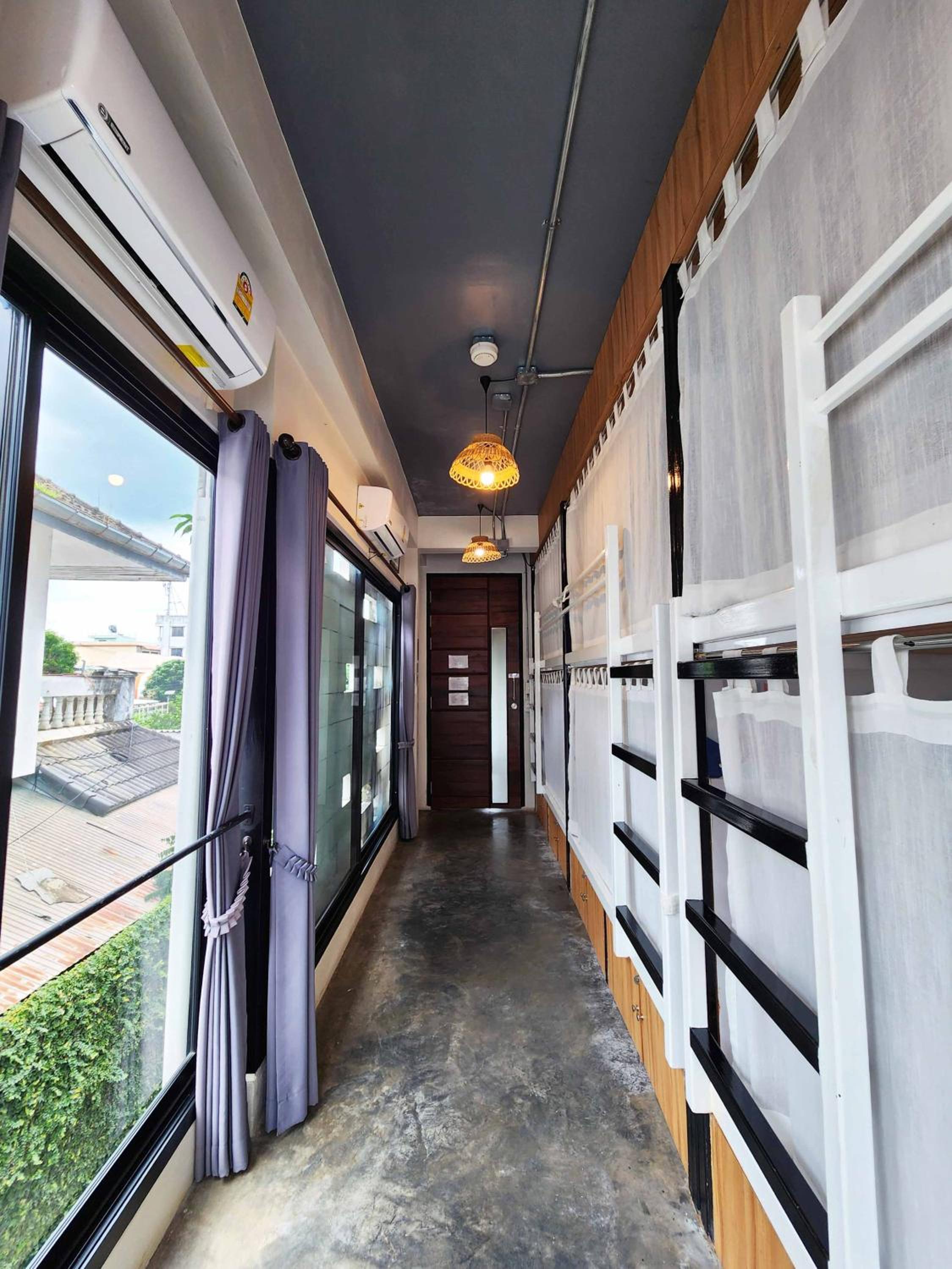 Baan Mai Kradan Hostel Chiang Rai