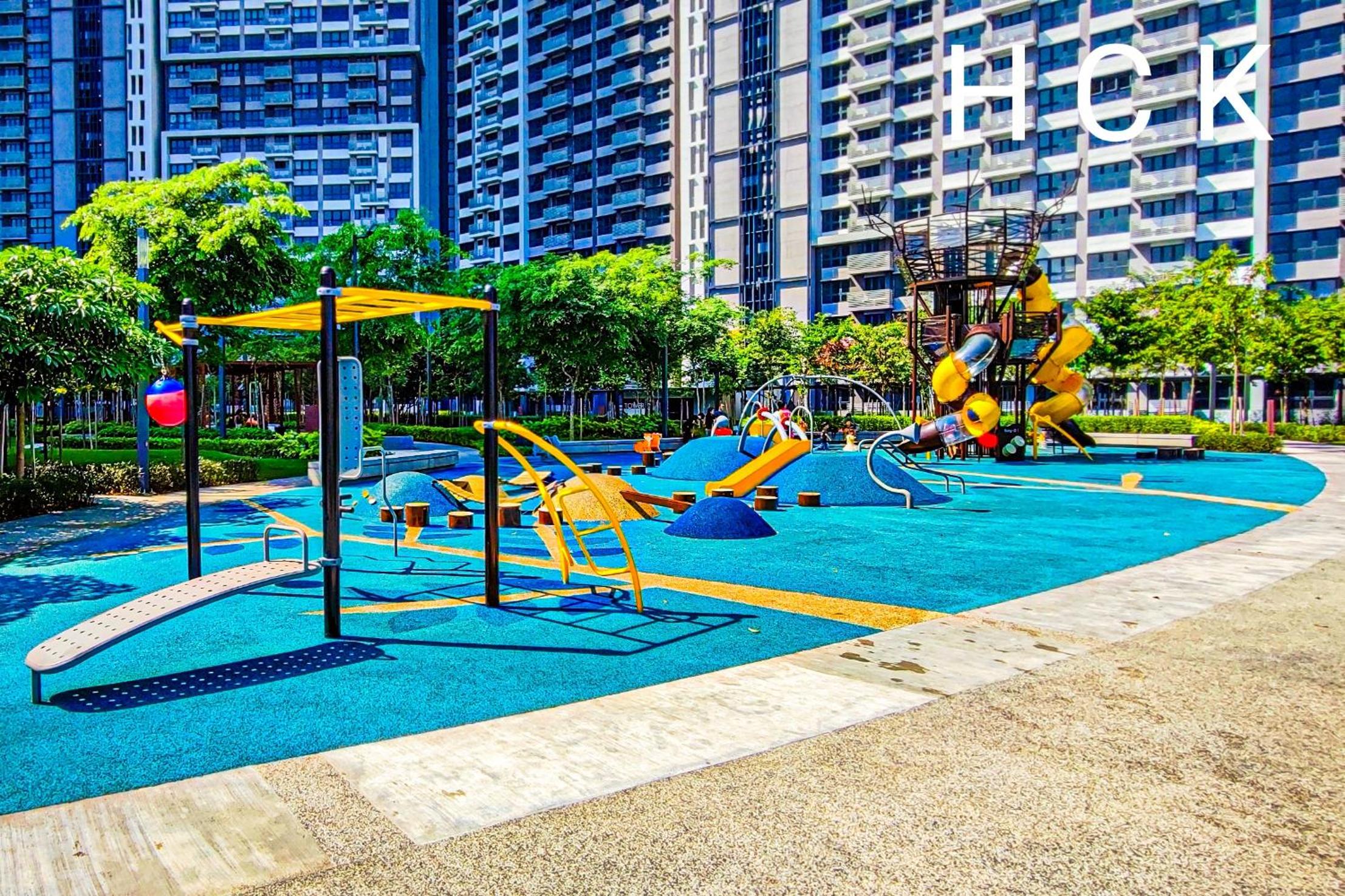 Gigantic KL View at M-Vertica Residence by HCK
