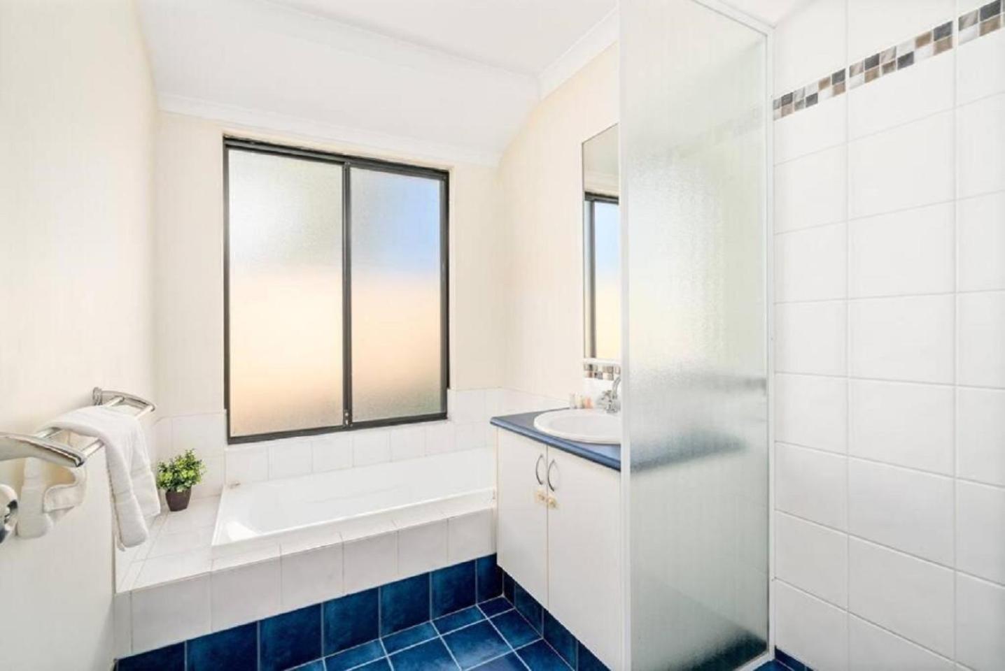 Sandpiper House - Family & Pet Friendly
