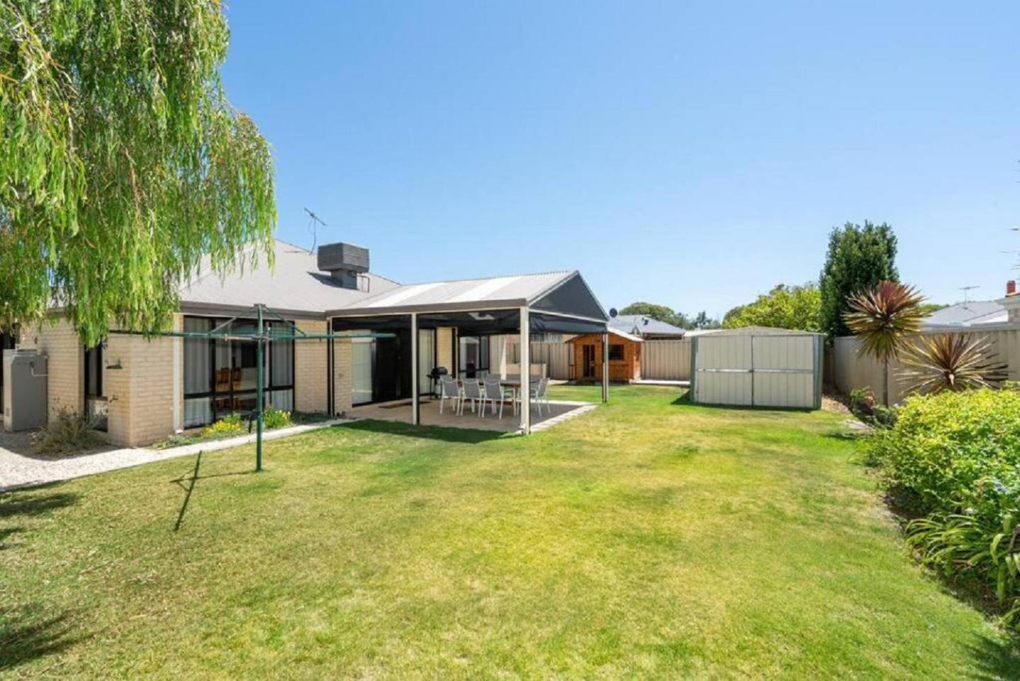 Sandpiper House - Family & Pet Friendly