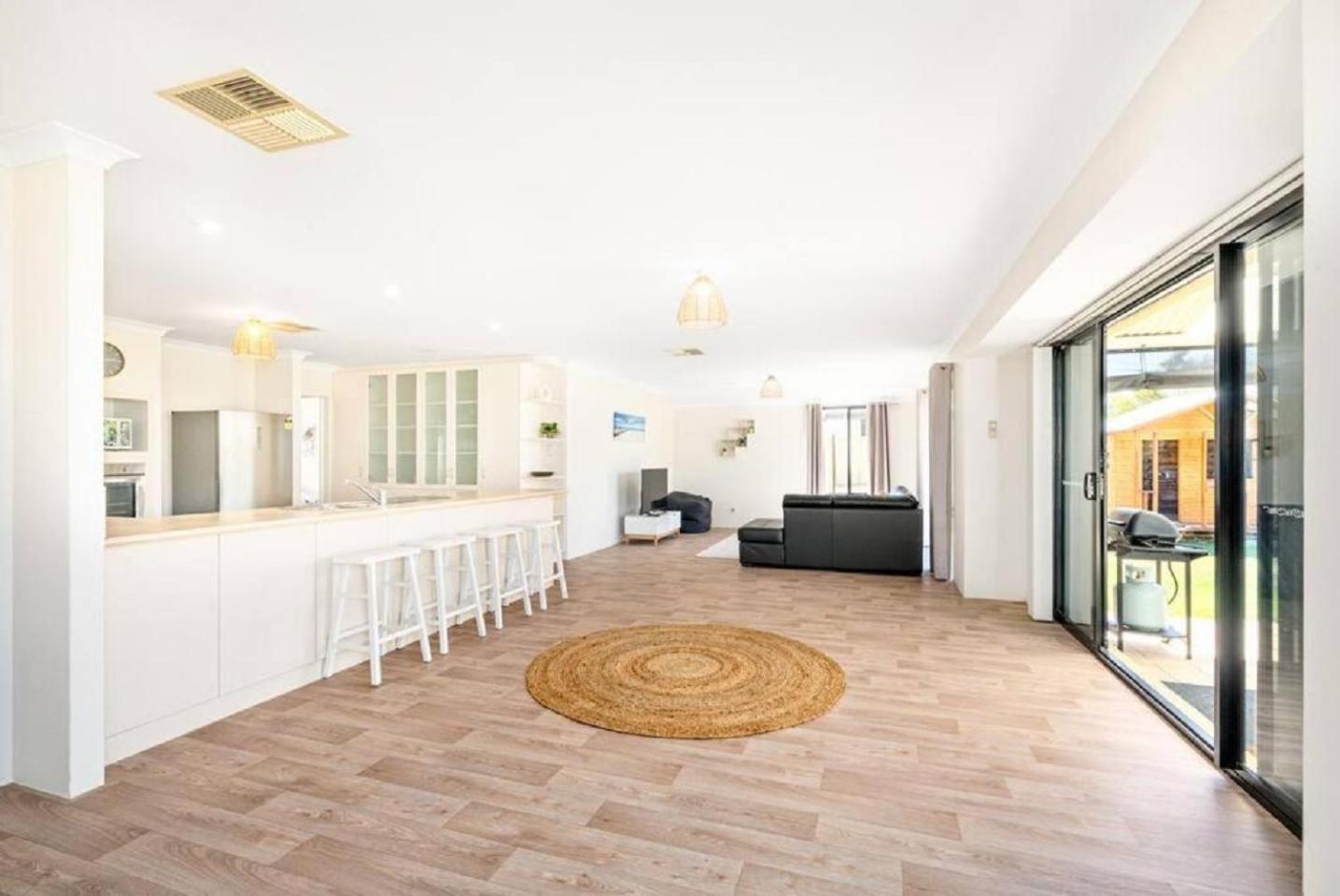 Sandpiper House - Family & Pet Friendly