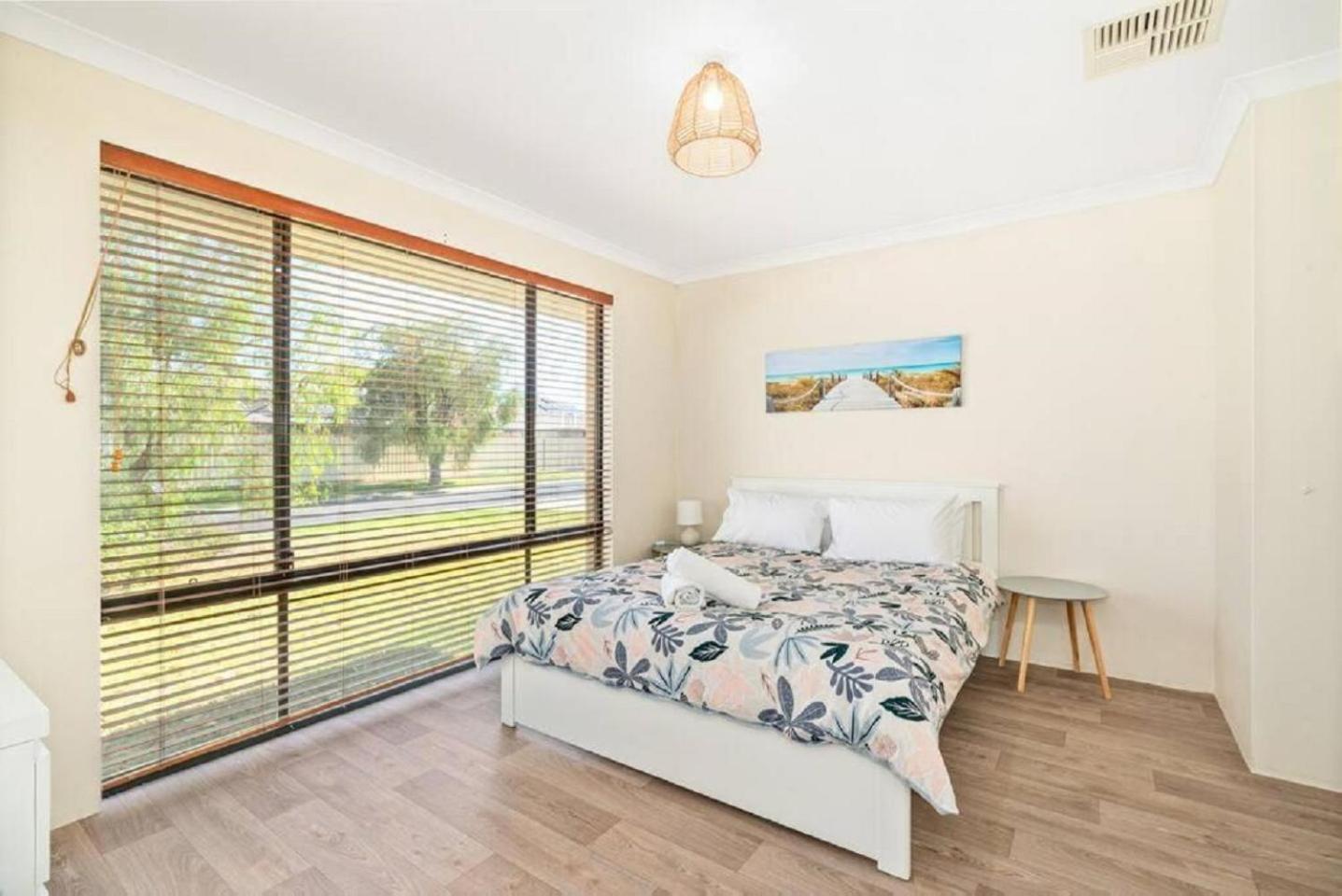 Sandpiper House - Family & Pet Friendly