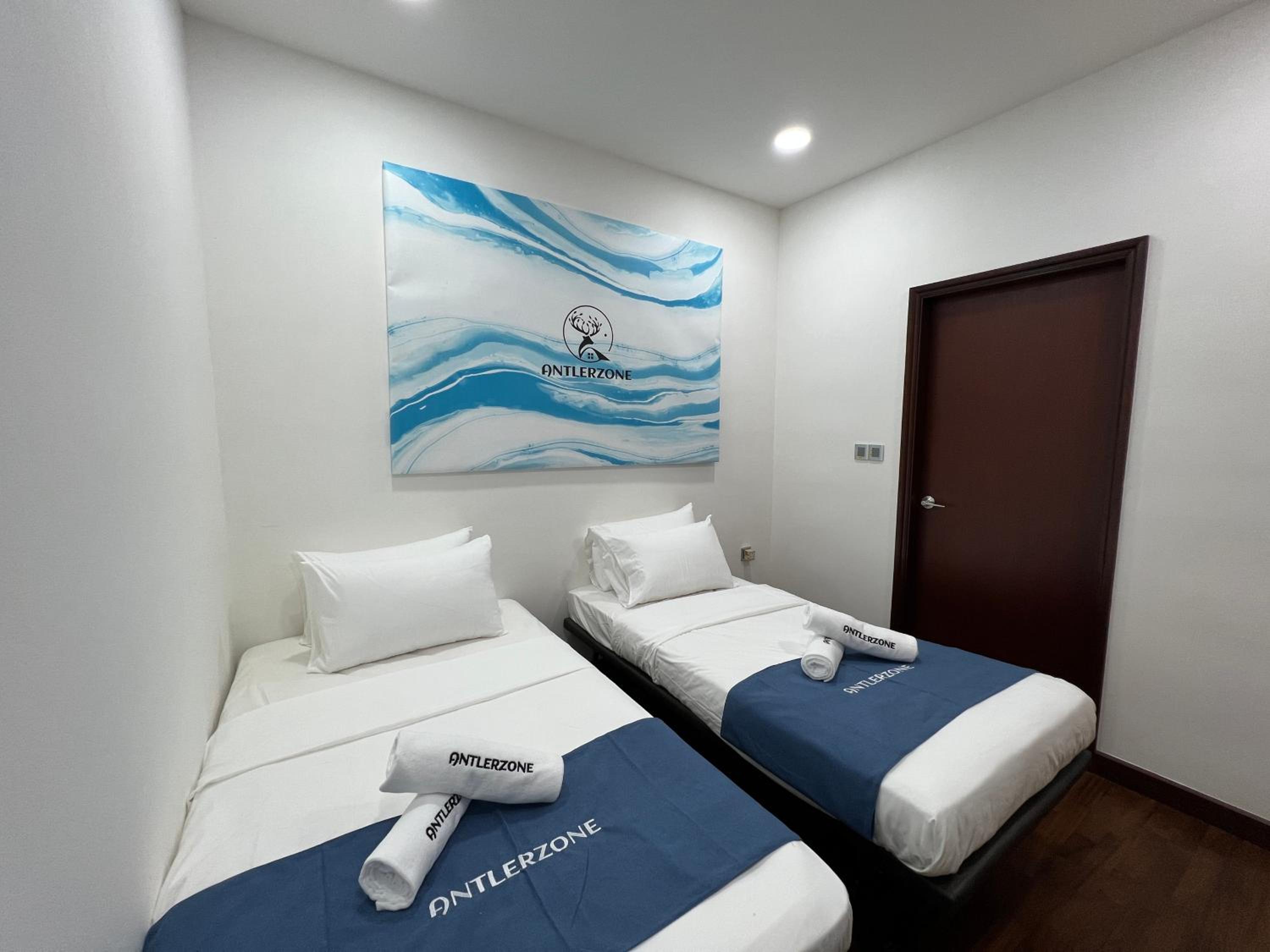 Paragon Suite Homestay by Antlerzone