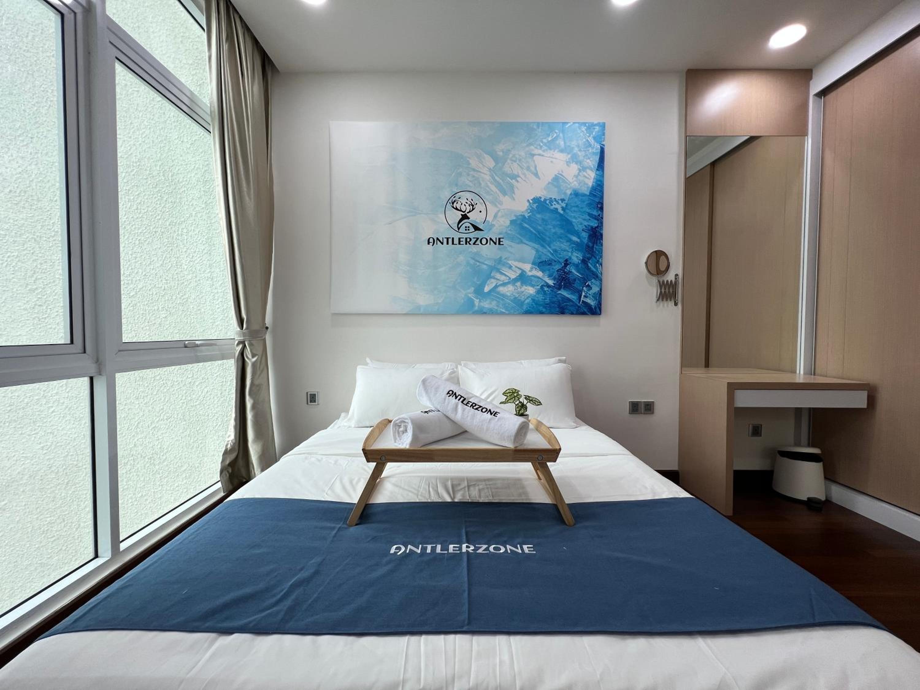 Paragon Suite Homestay by Antlerzone