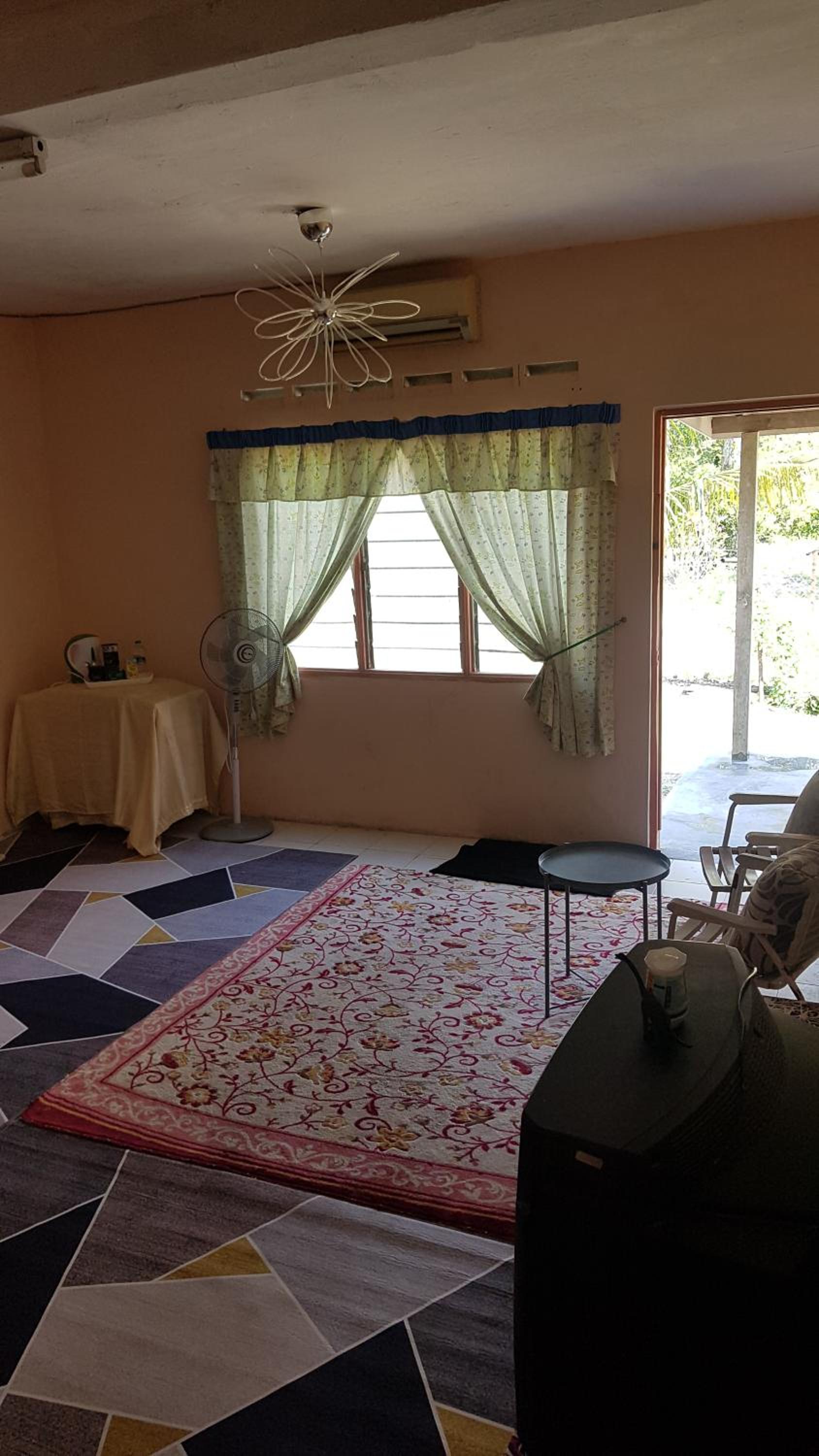 Roomstay "Ghumah Uwan" photo 5