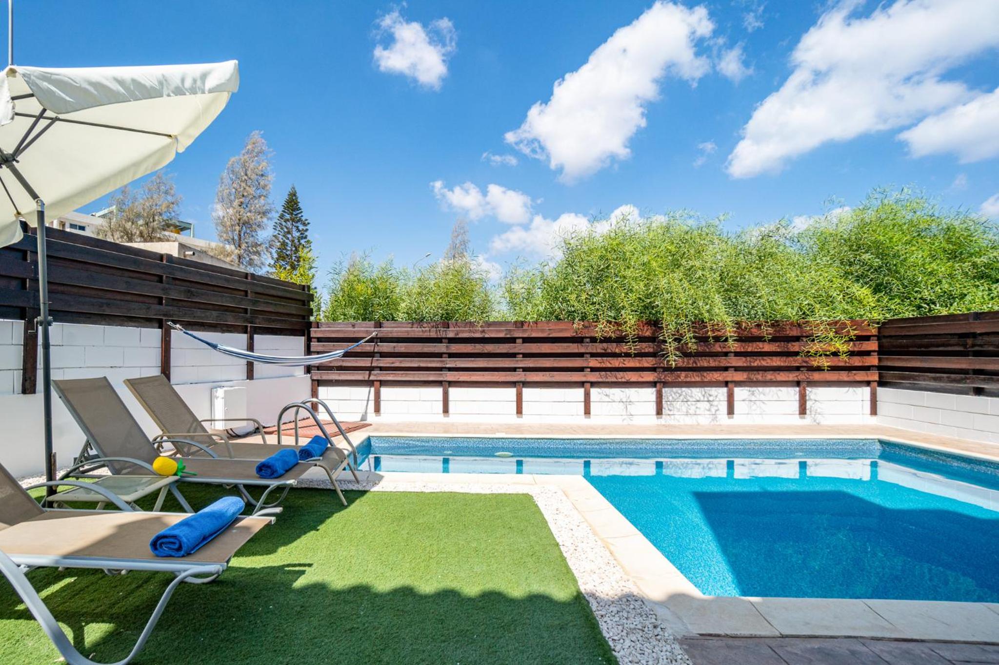 Villa Daphne by Ezoria Villas