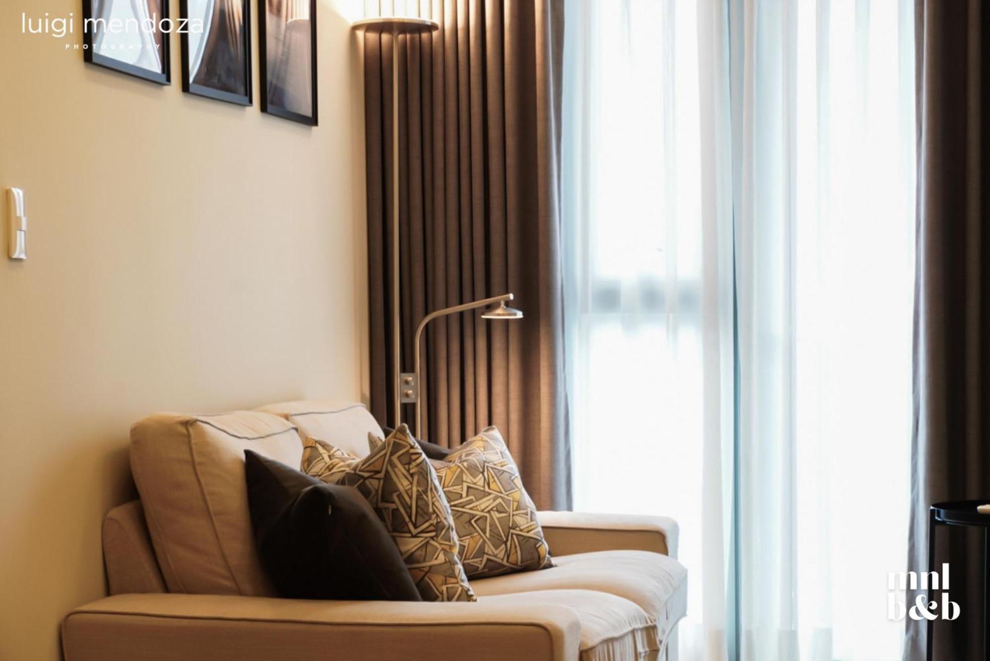 Cozy 1BR in Uptown Parksuites T2 bgc Tag view 3