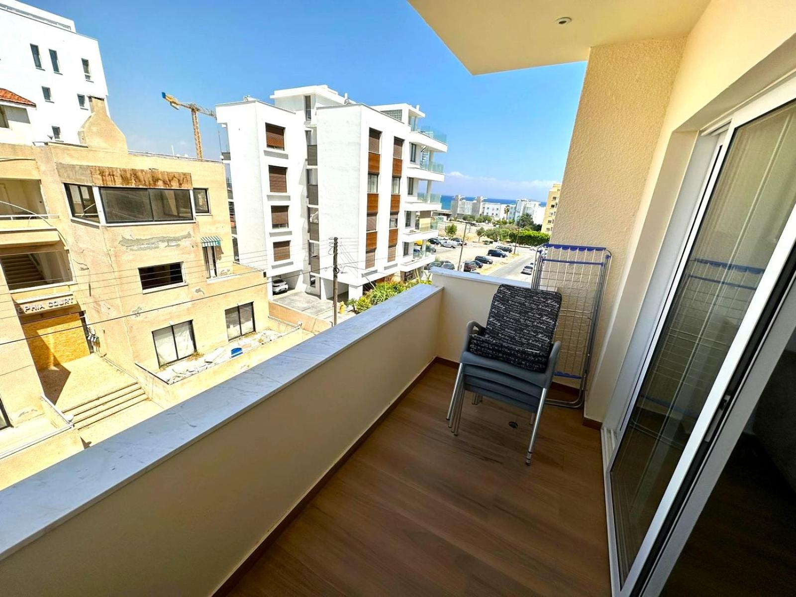Sea View Apt - 2 min walk to the Beach & 200 Mbit Highspeed internet